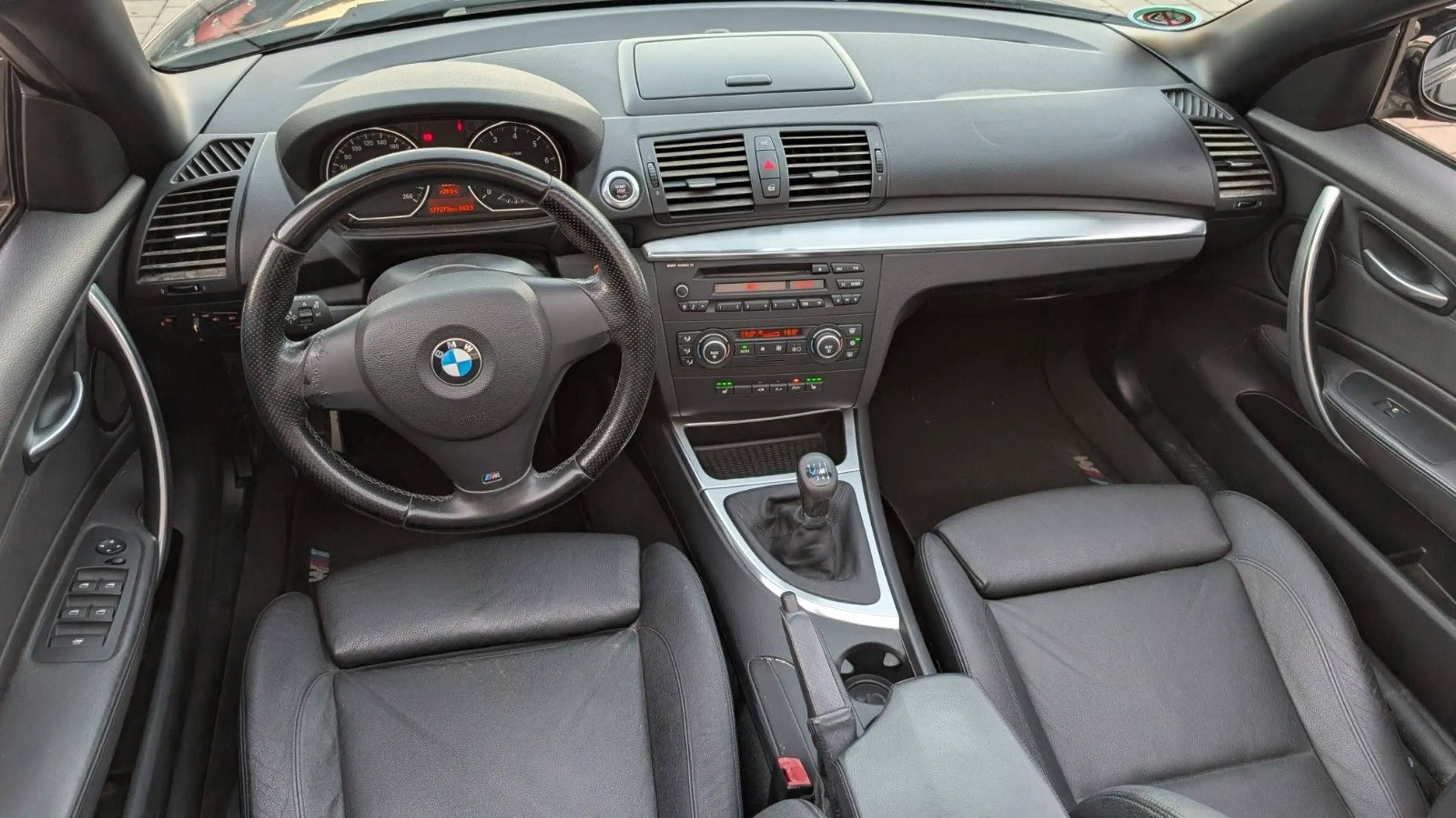 BMW 120 i Cabrio M-Paket Leder Sportsitze Klimaaut. — photo 13