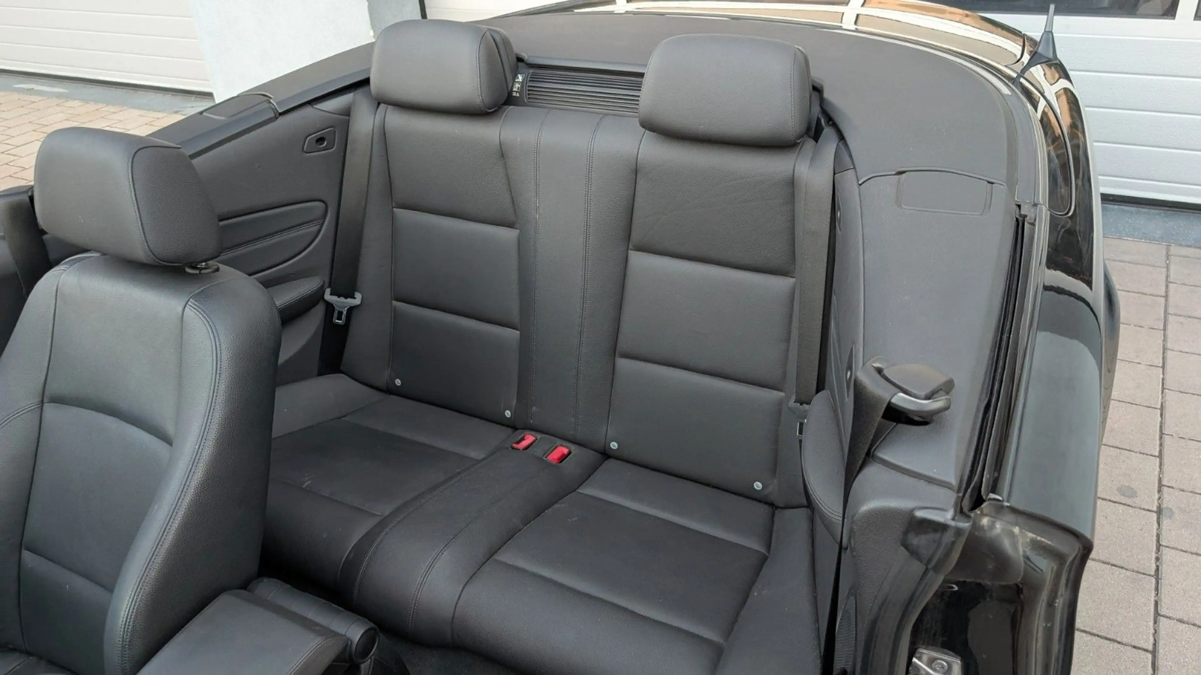 BMW 120 i Cabrio M-Paket Leder Sportsitze Klimaaut. — photo 8