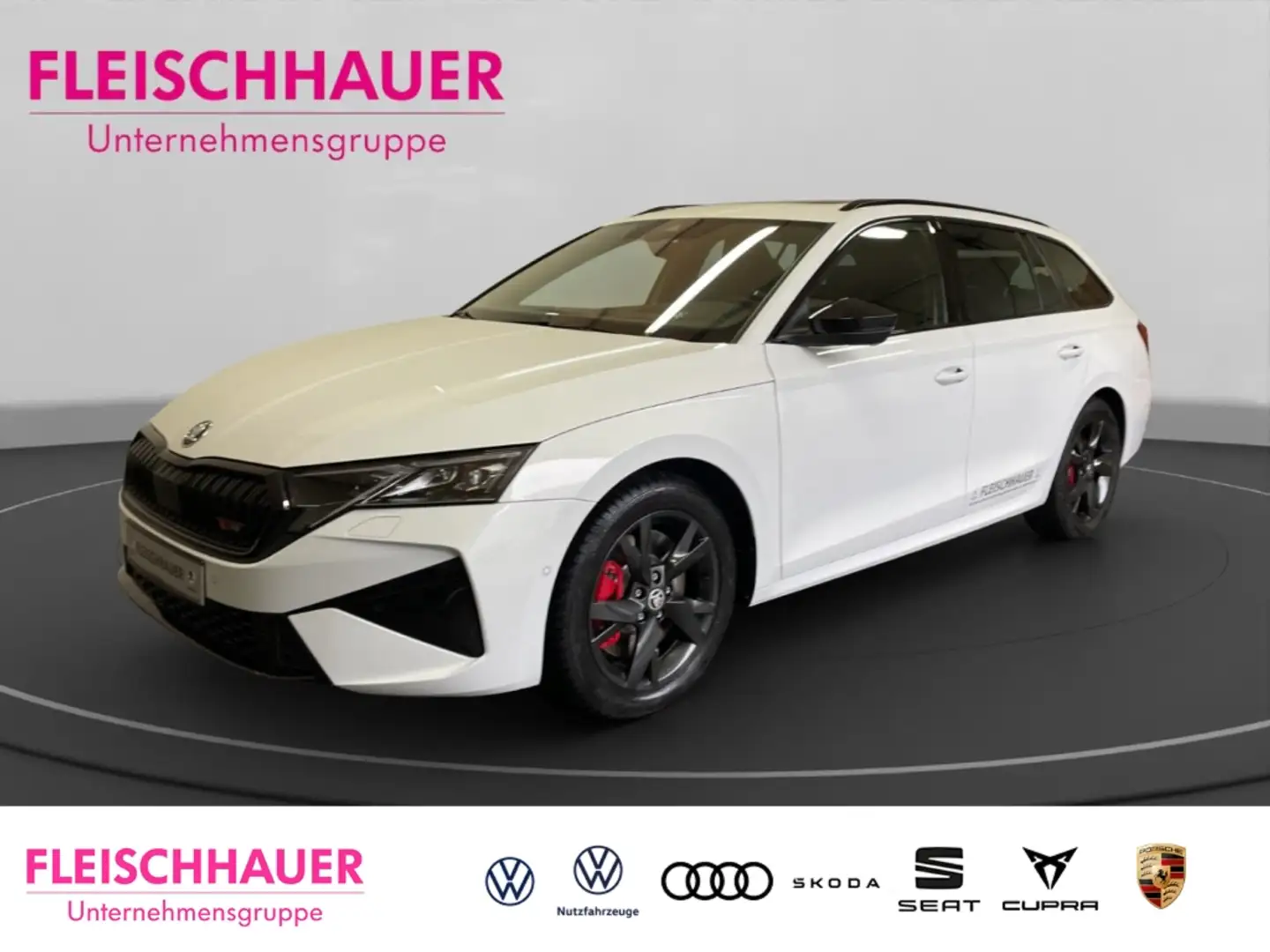 Skoda Octavia Combi RS AHK Pano Navi DCC Canton Assistenz Kamera Weiß - 1