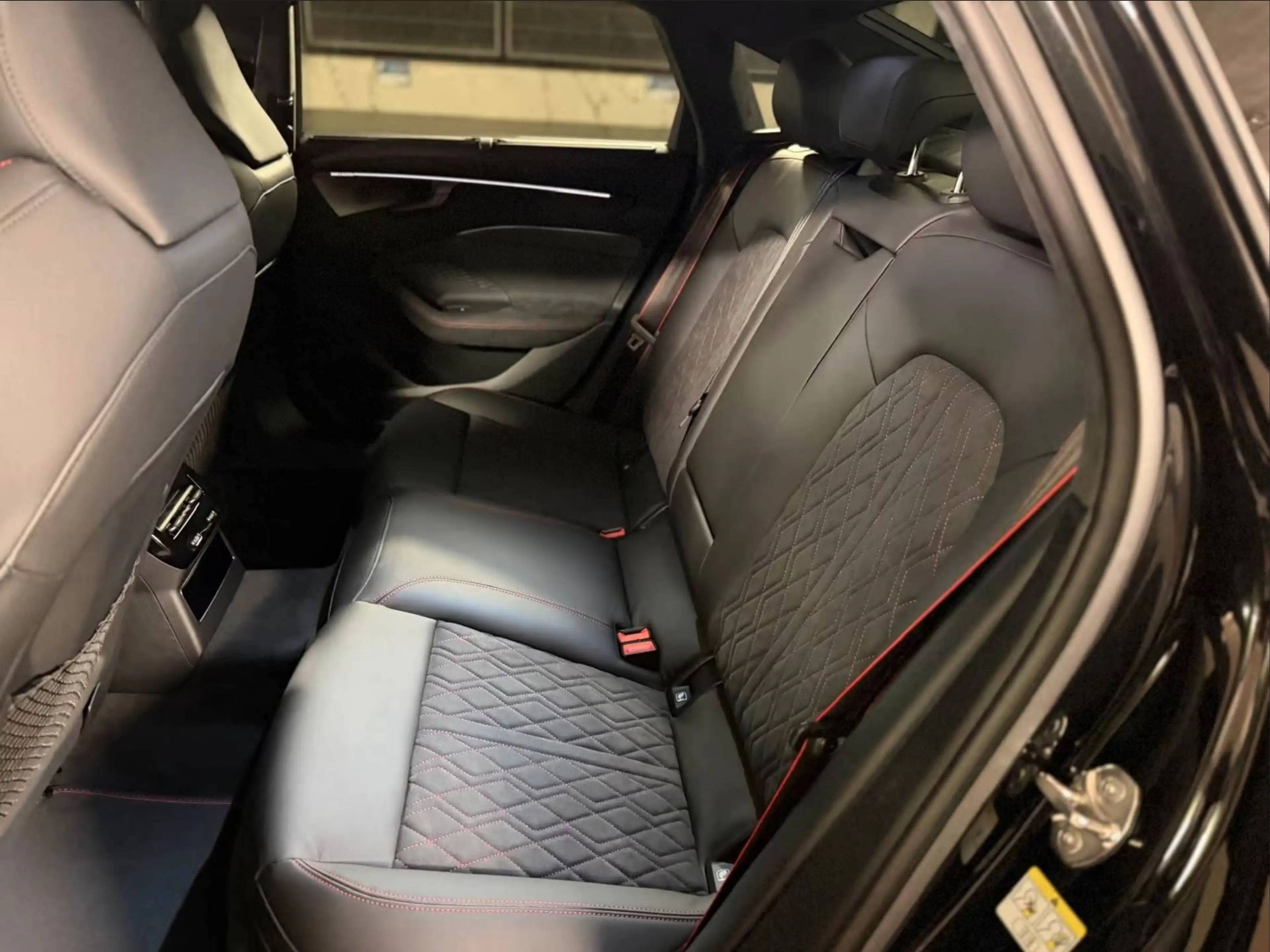 Audi A6 2.0 TDI 150 kW — photo 14