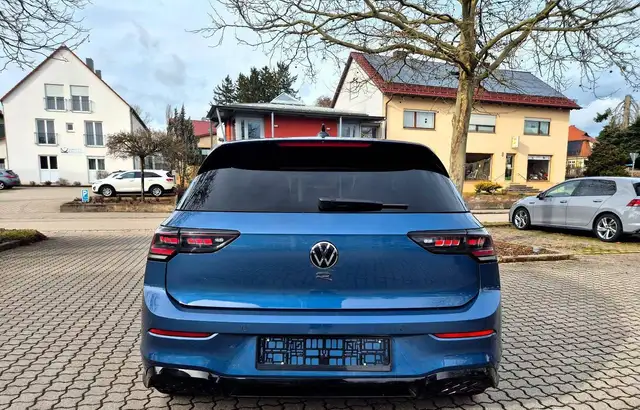 Volkswagen Golf view 8