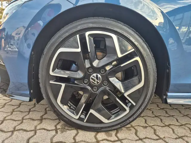 Volkswagen Golf view 15