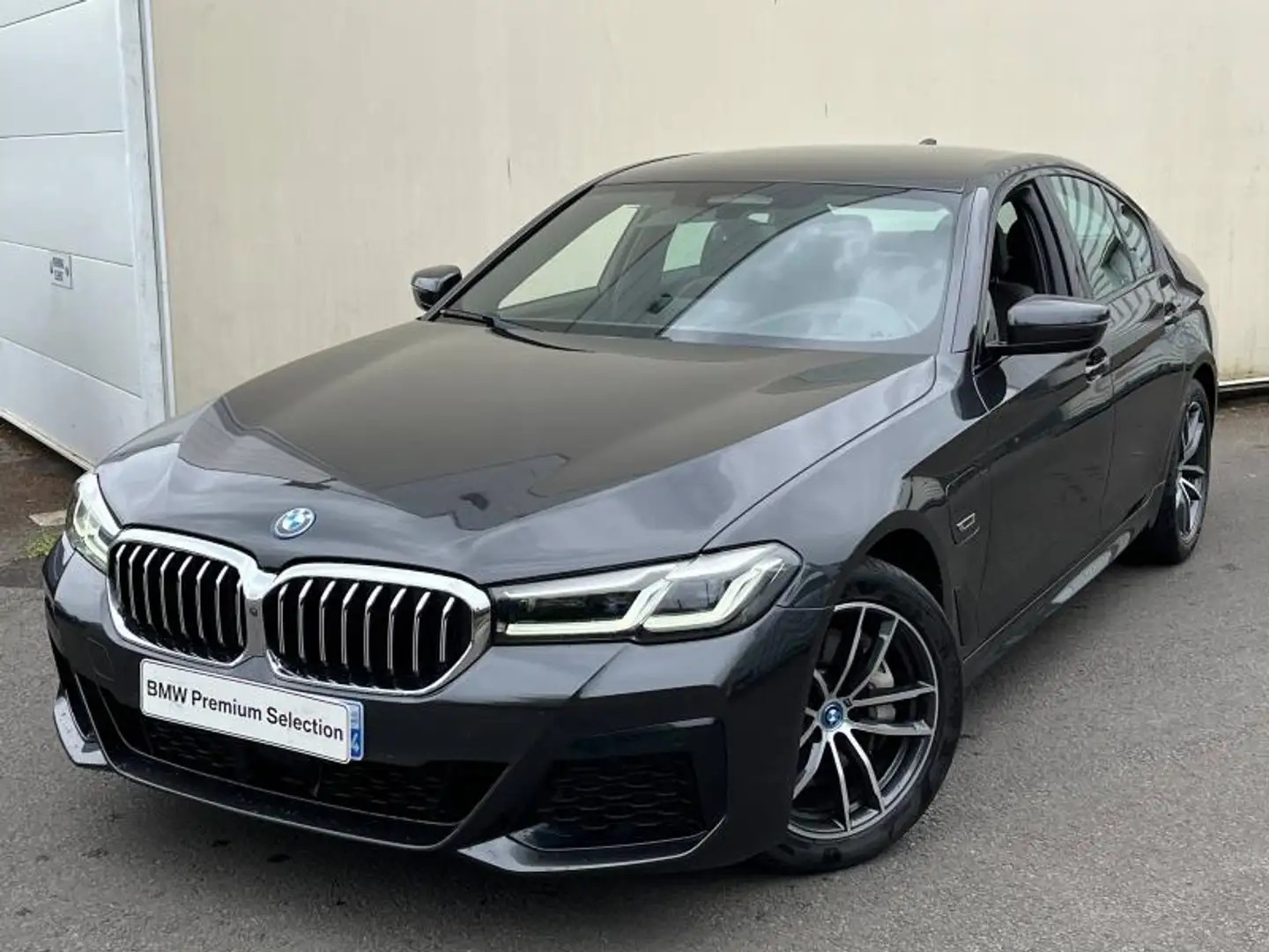BMW 545 545eA xDrive 394ch M Sport Steptronic Gris - 1
