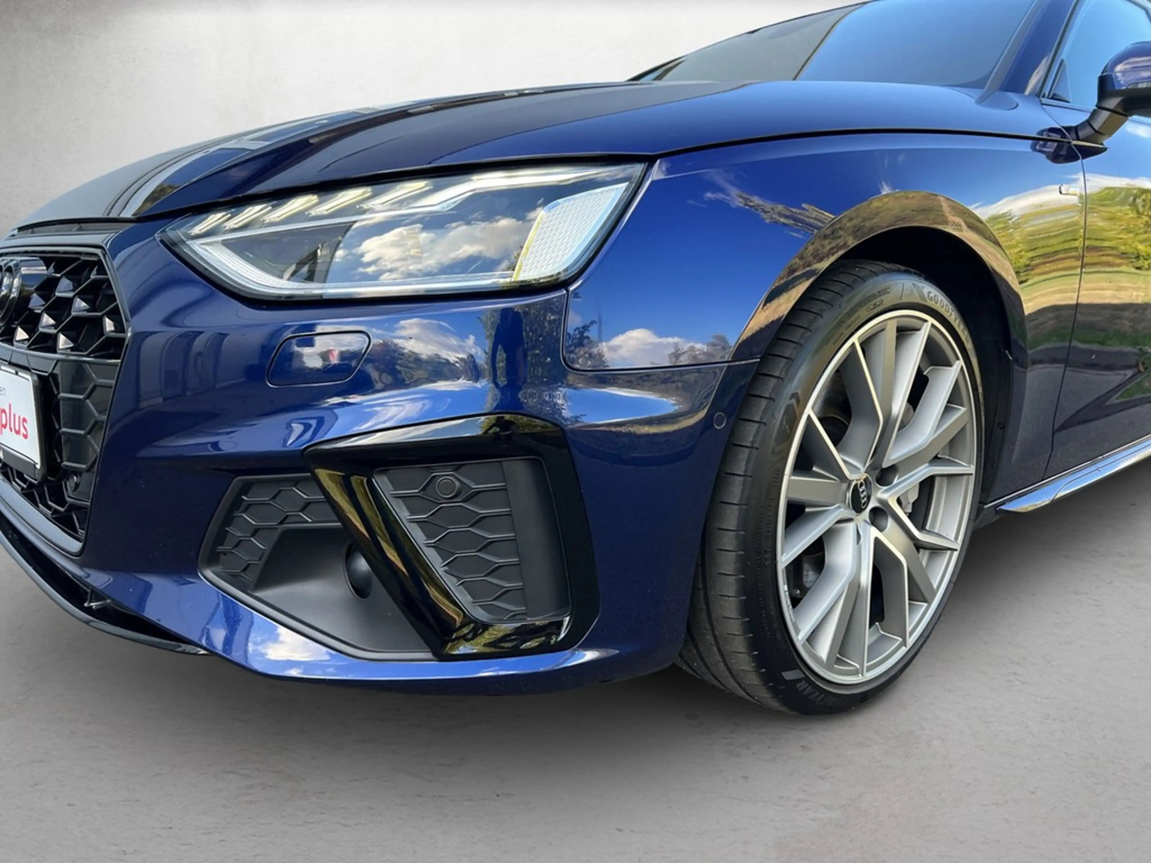 Audi A4 Avant S line 45 TFSI quattro S tronic *AHK* — photo 4