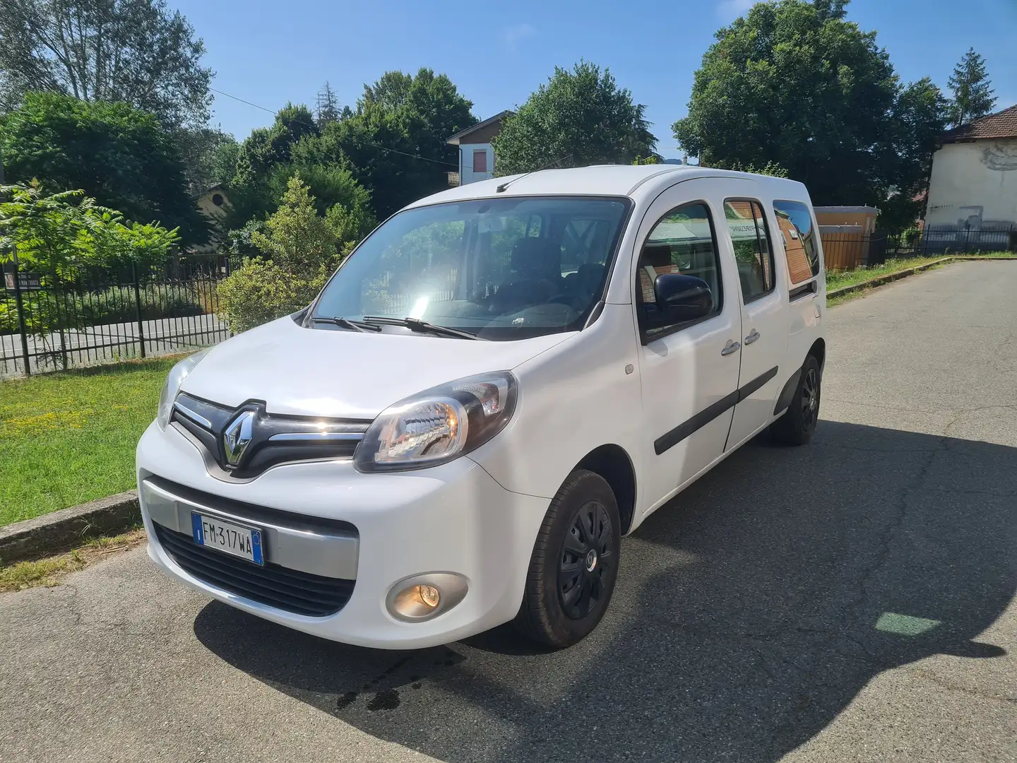 Renault Kangoo Grand Kangoo 1.5 dci 110cv passo lungo Bianco - 1