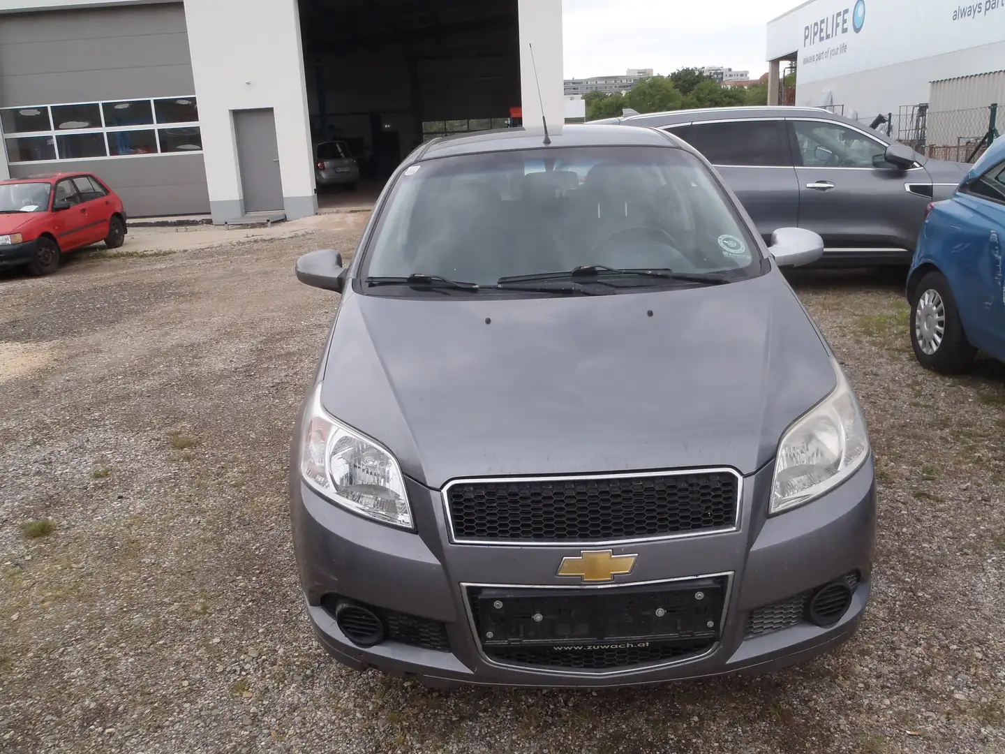 Chevrolet Aveo 1,2 LS Grau - 1