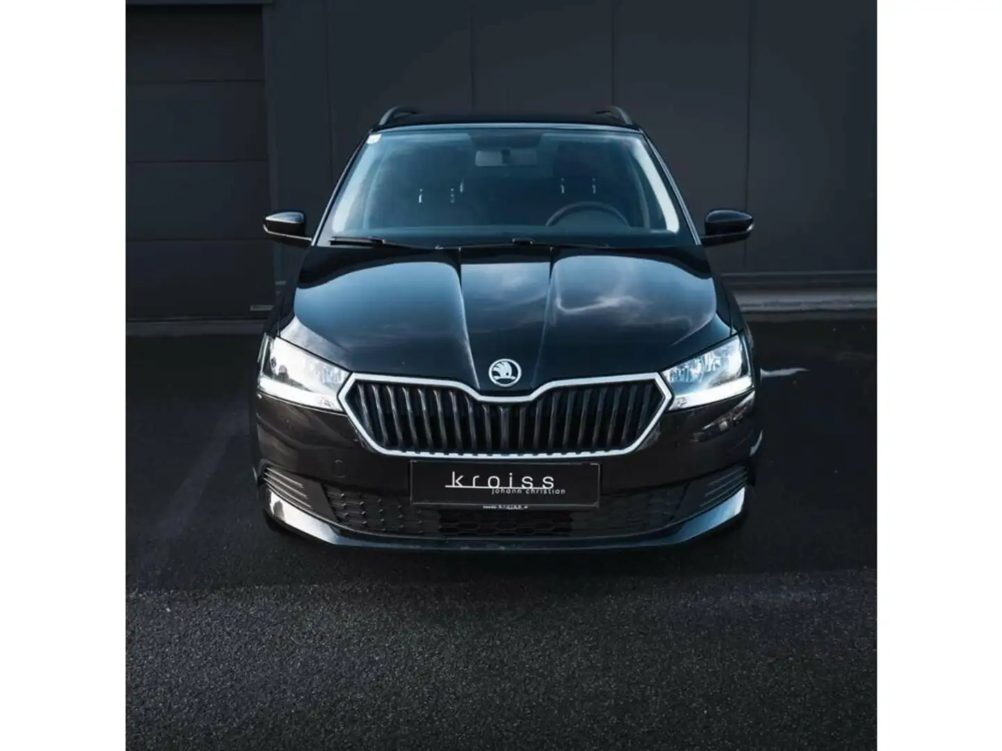 Skoda Fabia Active Schwarz - 2