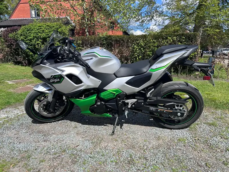 Kawasaki NINJA 7 HYBRID - foto 3