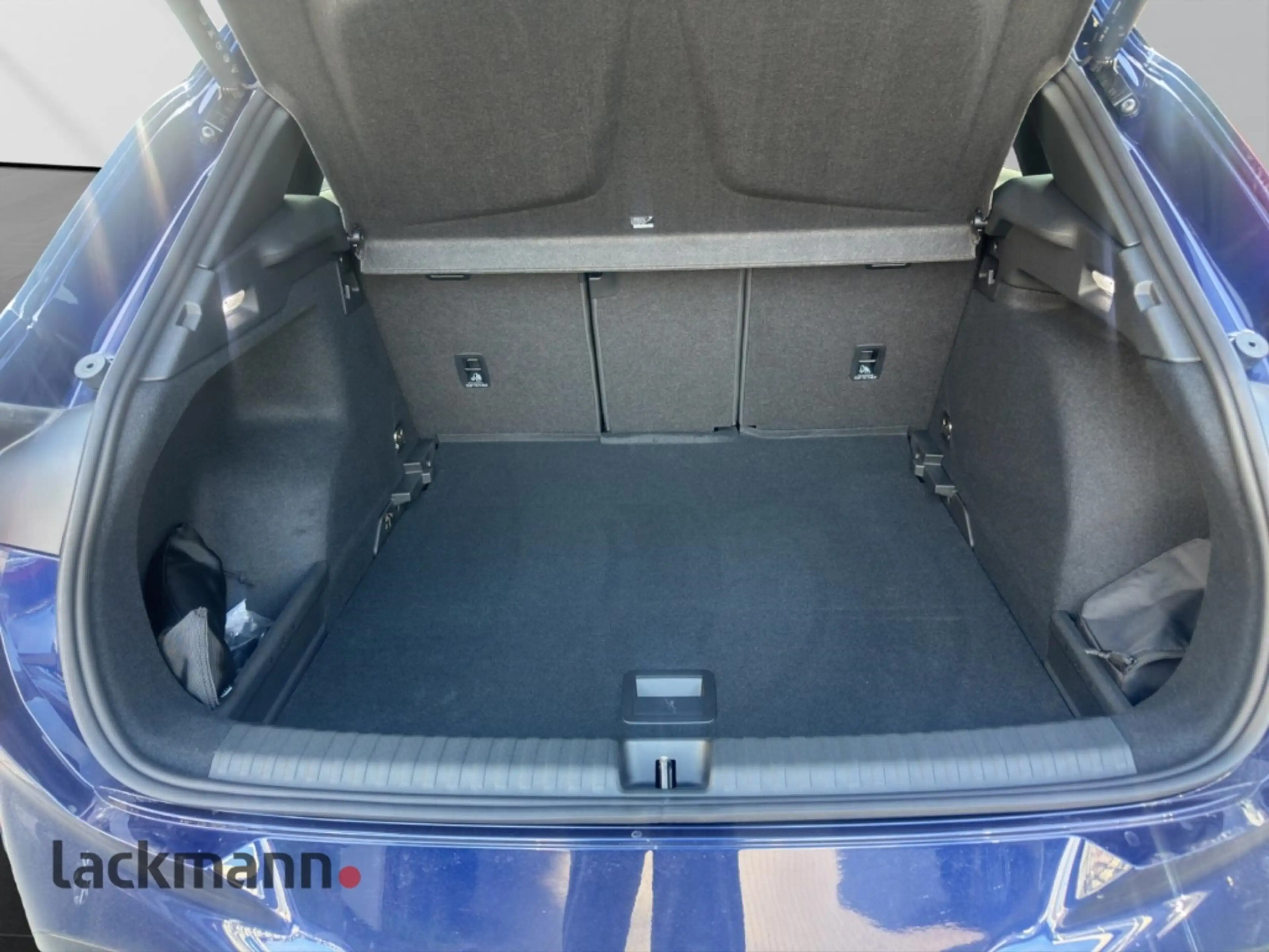 CUPRA Terramar 1.5 eTSI *AHK*Navi*Alcantara*Matrix-LED* — photo 7