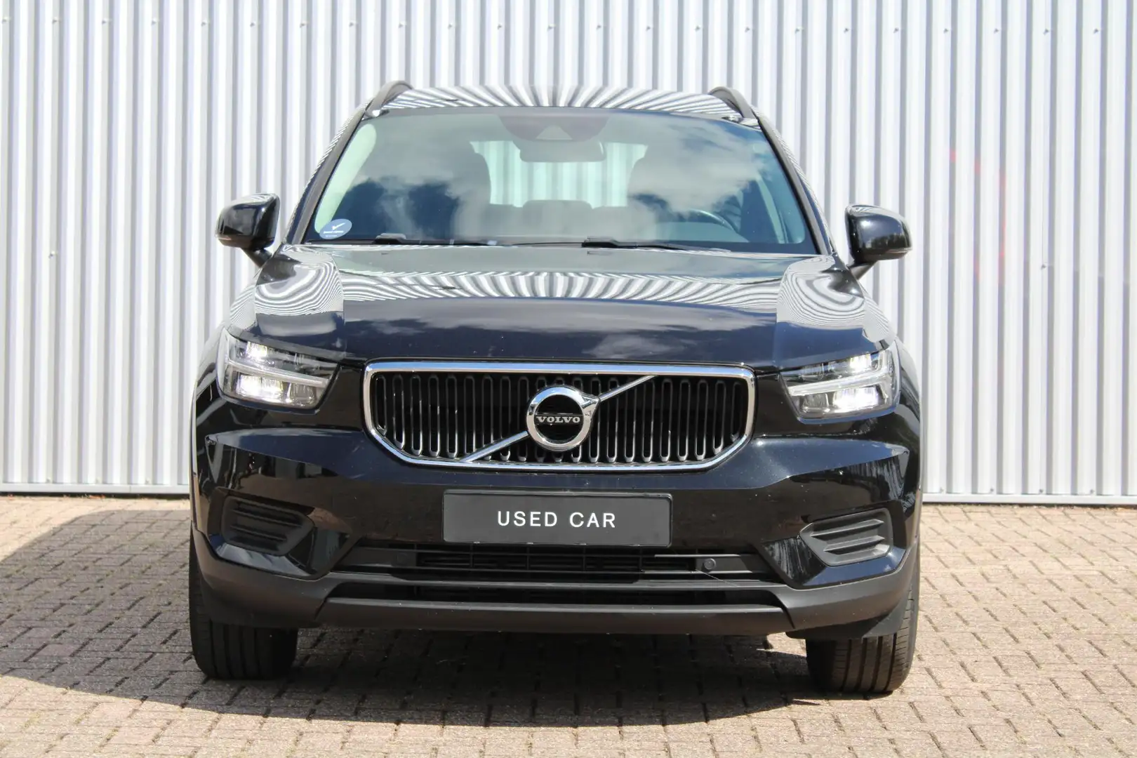 Volvo XC40 T2 Automaat Momentum Core | | Navigatie | Volvo on Noir - 2