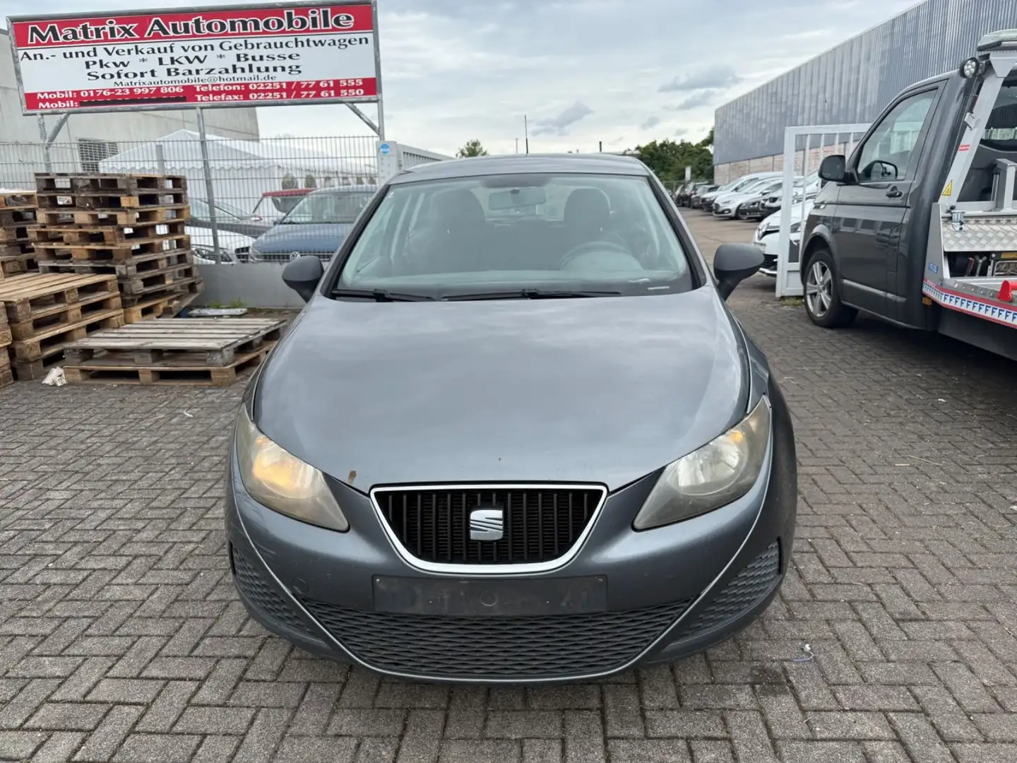 SEAT Ibiza Lim. Reference,Klima,Euro5 Šedá - 2