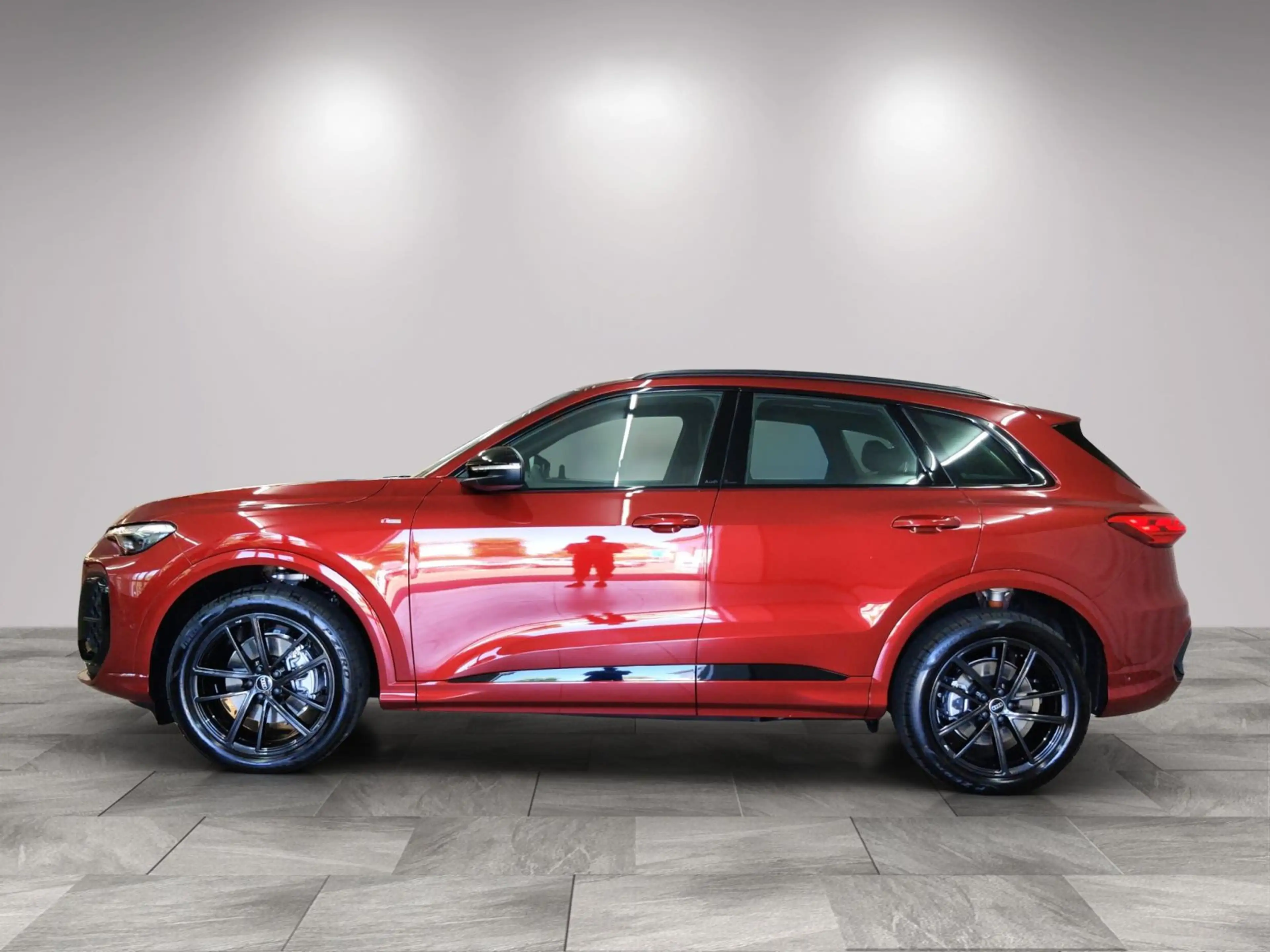 Audi Q5 S line TFSI qu. AHK/Tech/Volllack/S-Interieur — photo 4