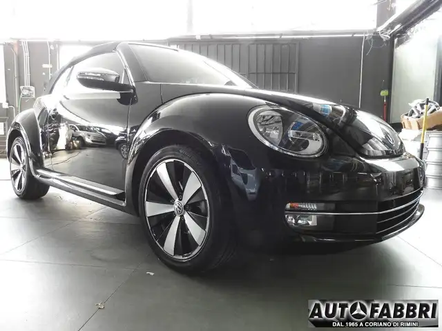 Volkswagen VOLKSWAGEN - New Beetle Cabrio 1.2 tSI Design Ltd