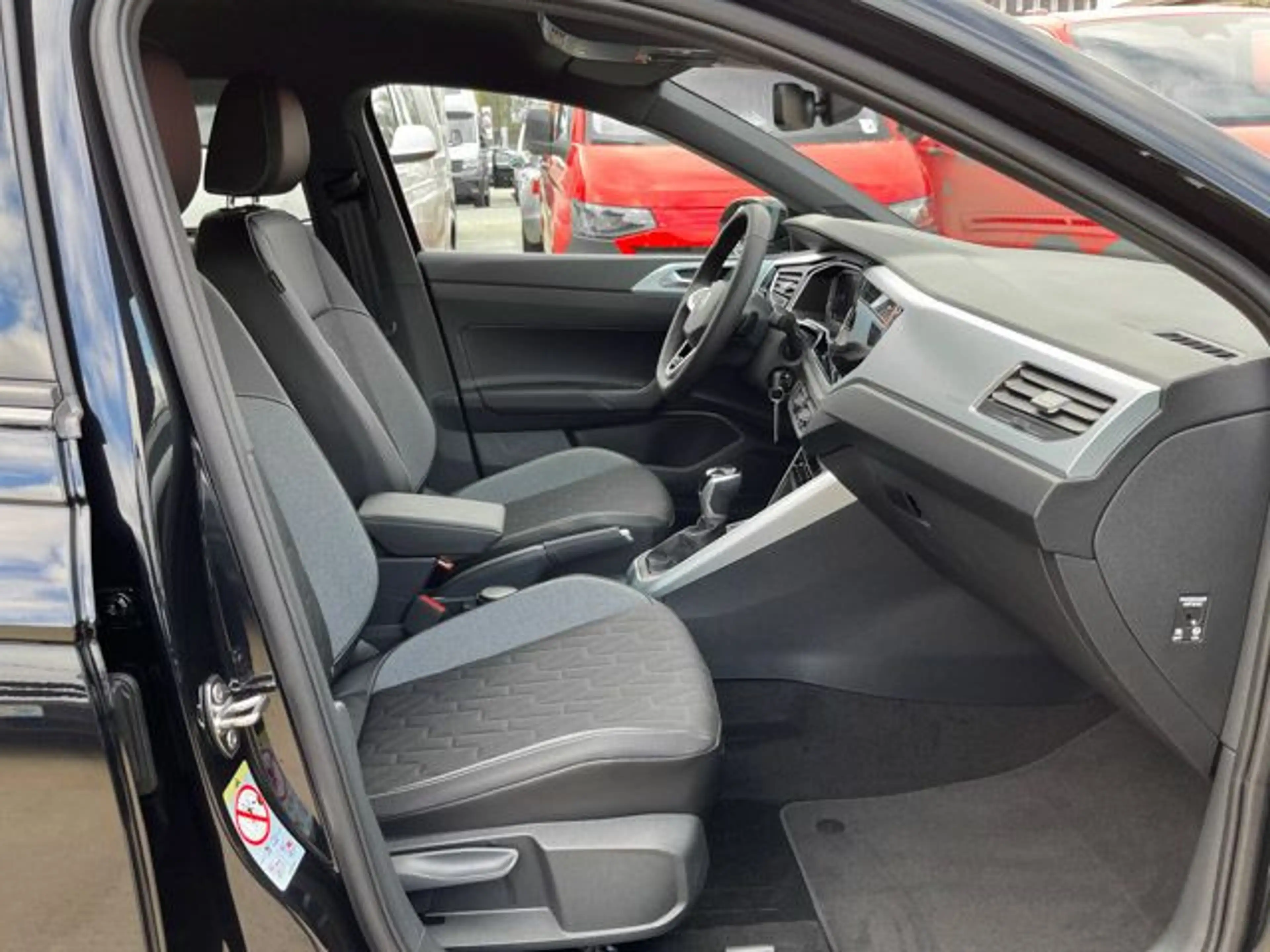 Volkswagen Taigo ENERGY 1.0 TSI DSG ParkPilot Kamera Allwet — photo 5