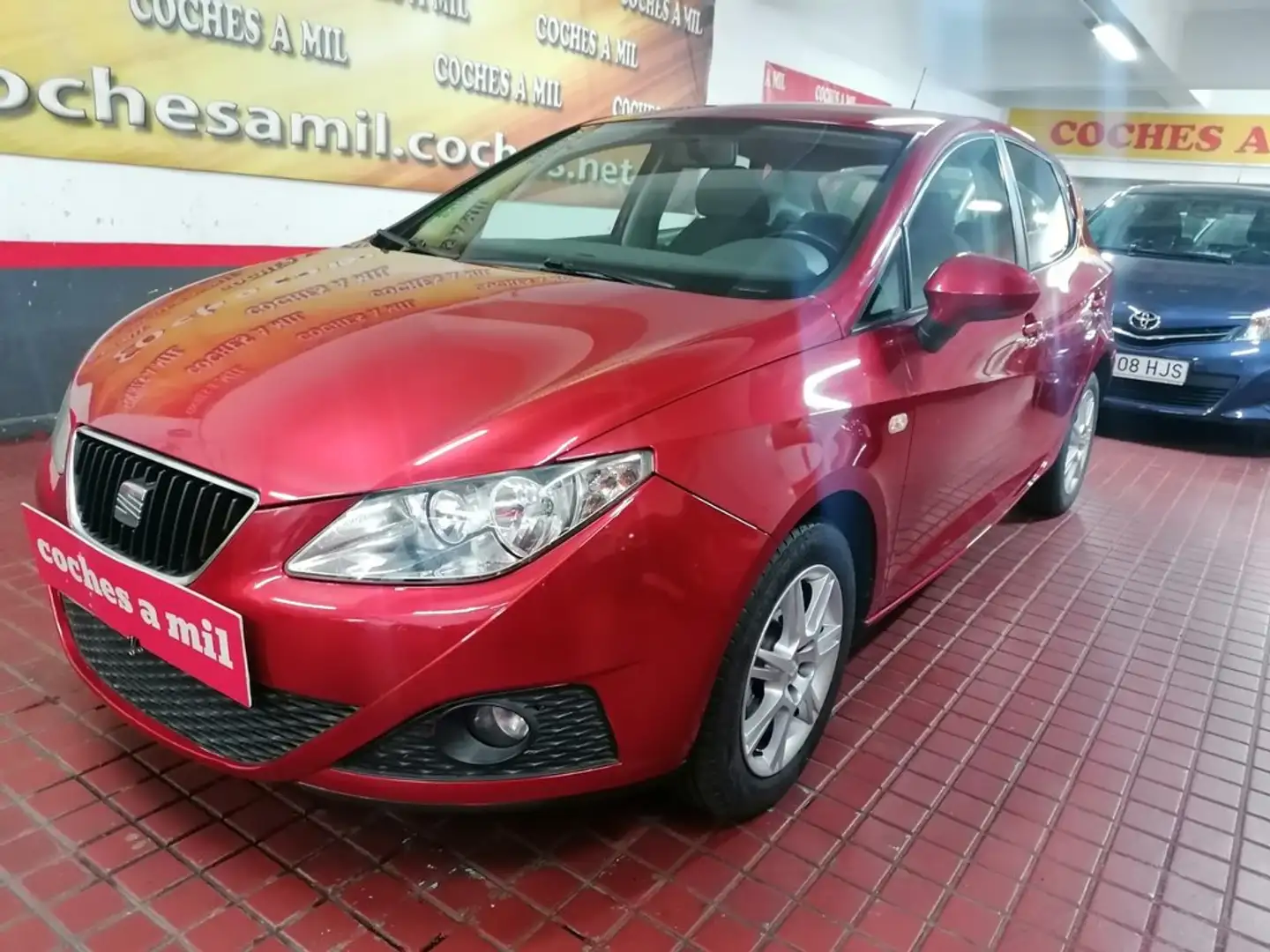 SEAT Ibiza 1.4 16v 85cv Style Burdeos - 2