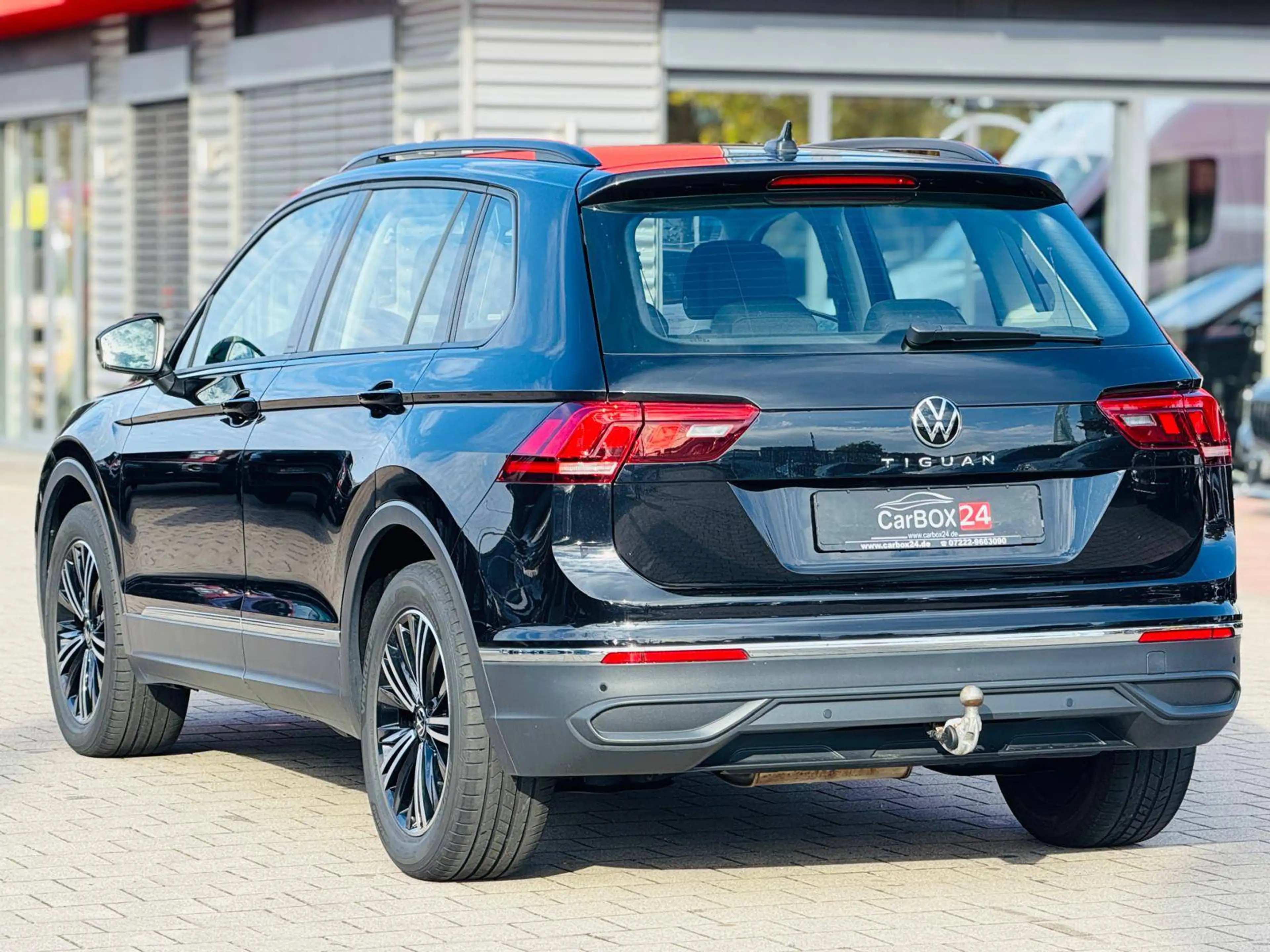 Volkswagen Tiguan 2.0 Life AHK TÜV & Service neu Garantie Finanzierung möglich — photo 16