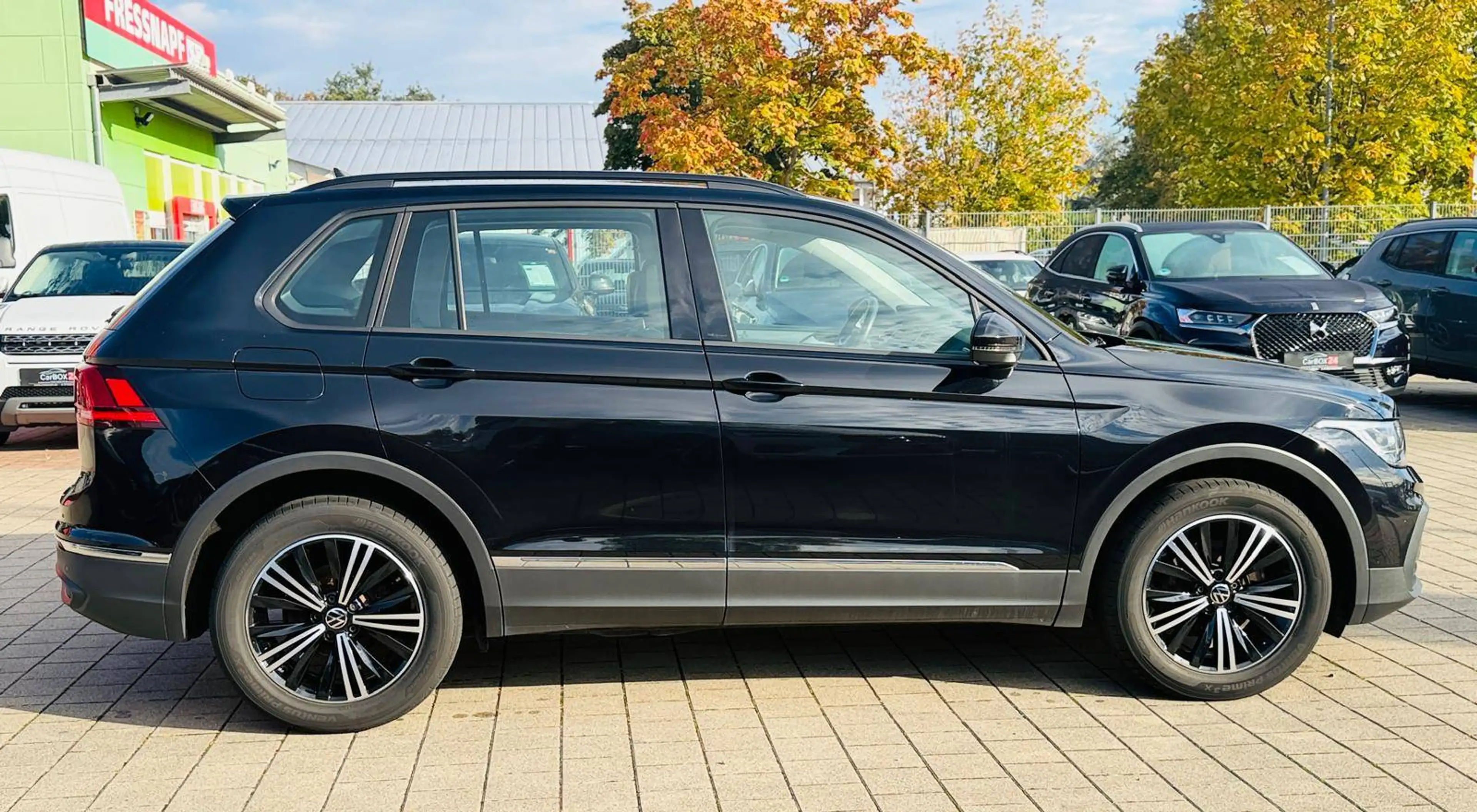 Volkswagen Tiguan 2.0 Life AHK TÜV & Service neu Garantie Finanzierung möglich — photo 19