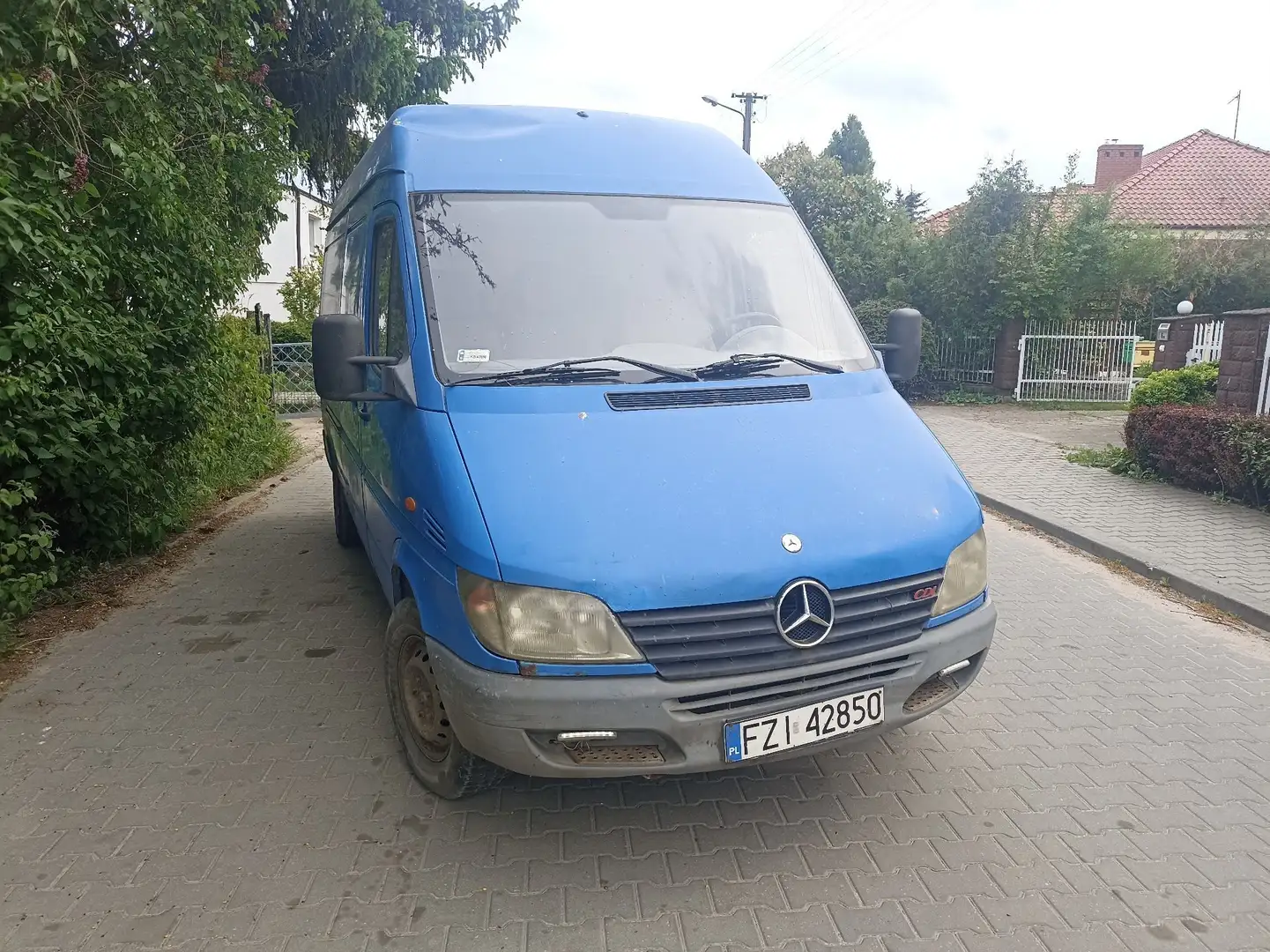 Mercedes-Benz Sprinter 313 CDI 903.611 Blau - 1