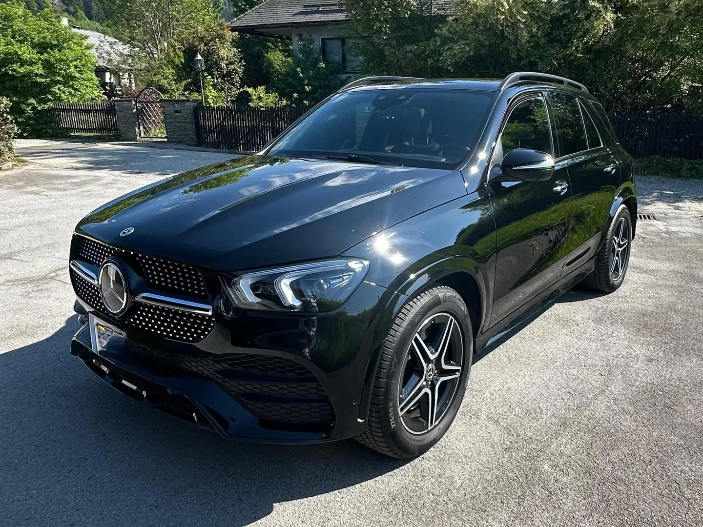 Mercedes-Benz GLE 350 GLE 350 de PHEV 4Matic Aut. AMG Interieur und Extérieur Schwarz - 1