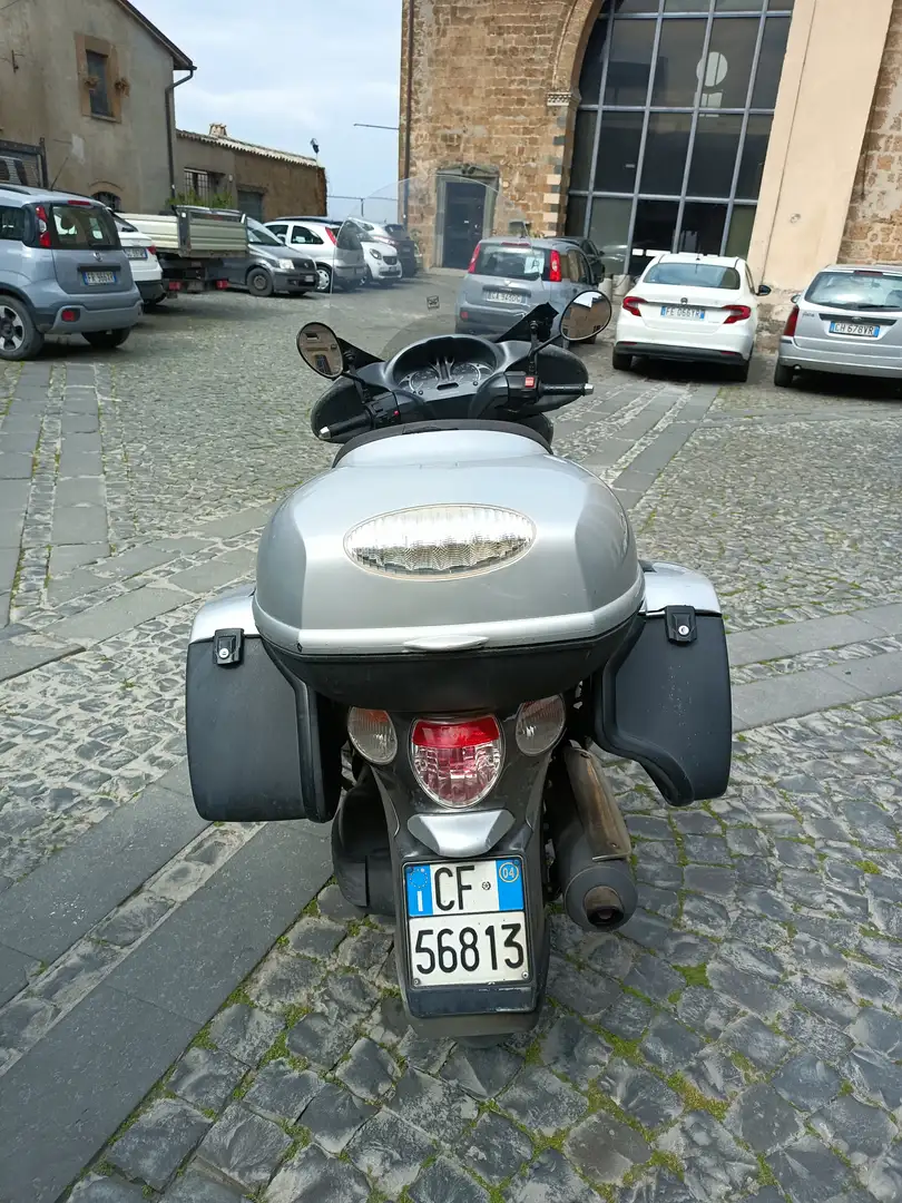 Aprilia Scarabeo 500 gt Plateado - 2