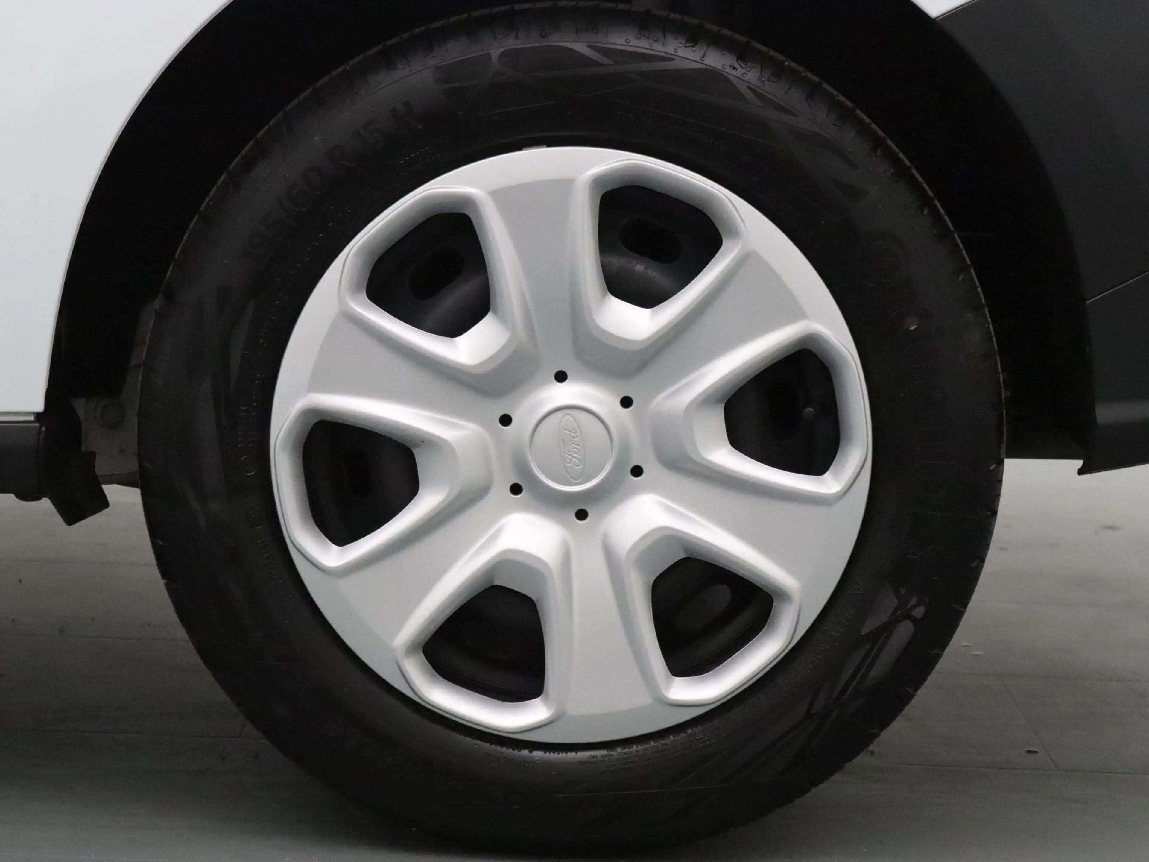 Ford Transit Courier 1.5 TDCI Trend Duratorq S&S Airco | Cruise — photo 27