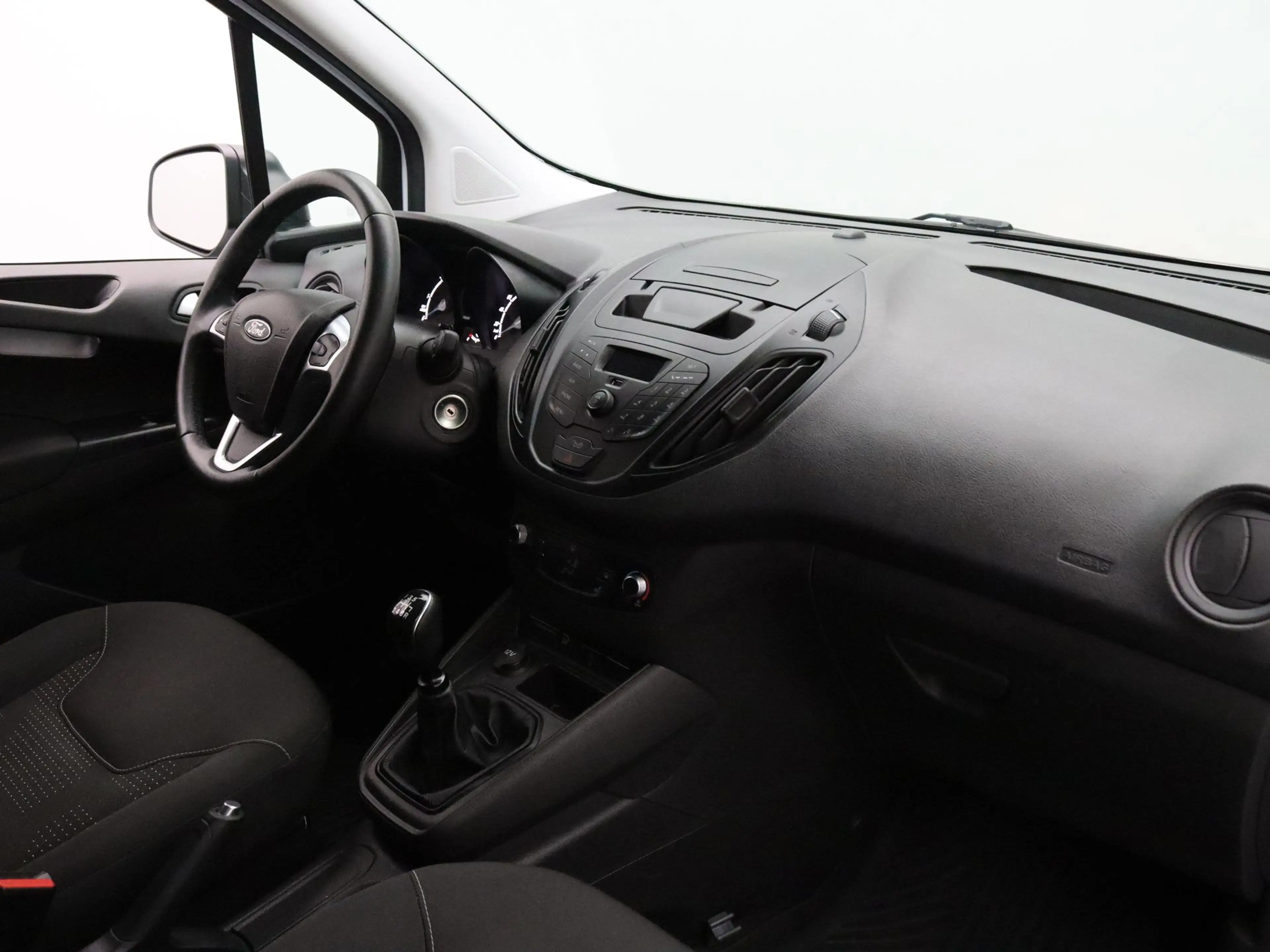 Ford Transit Courier 1.5 TDCI Trend Duratorq S&S Airco | Cruise — photo 21