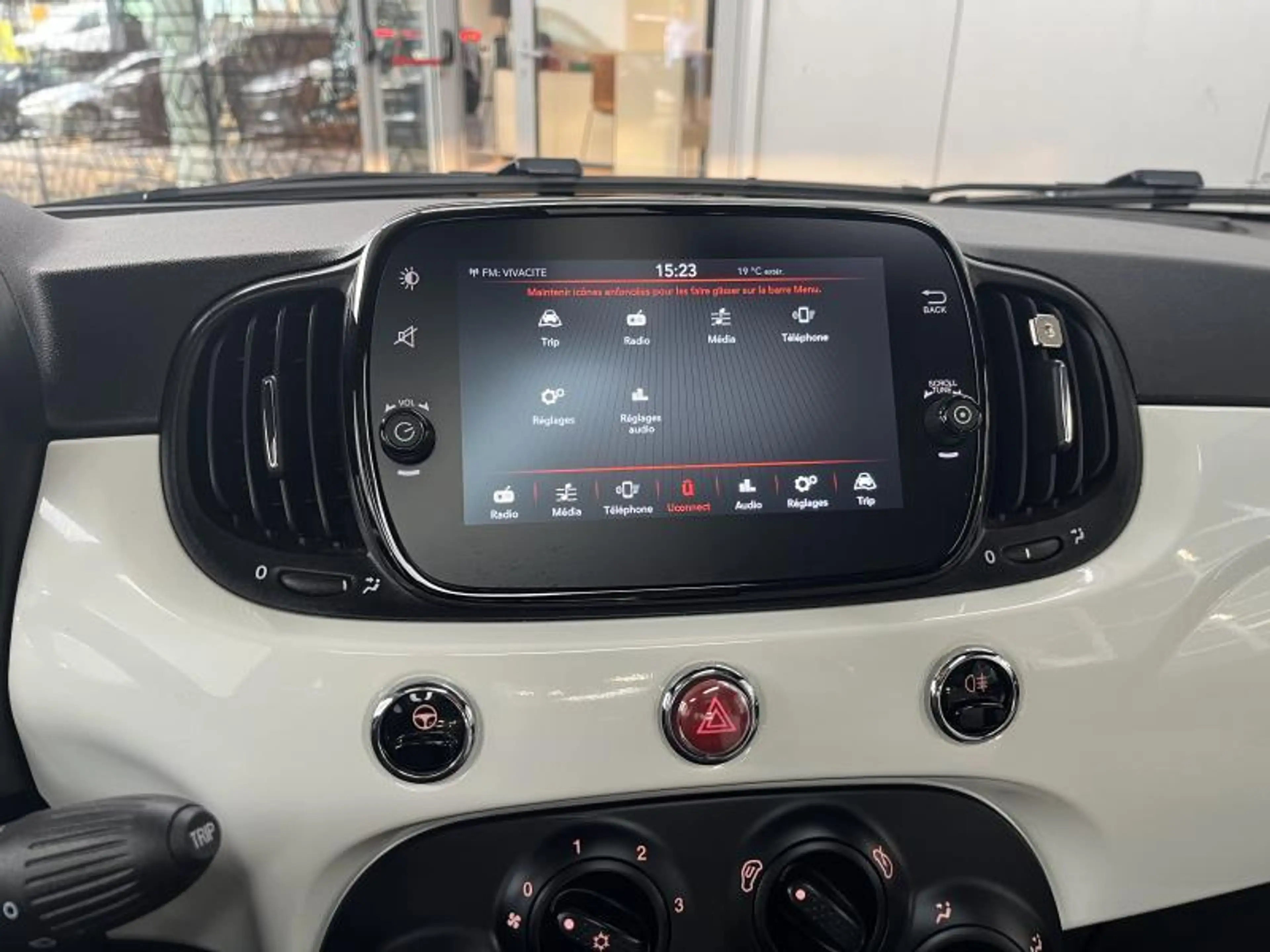 Fiat 500 Hybrid - Dolcevita 1.0i — photo 12