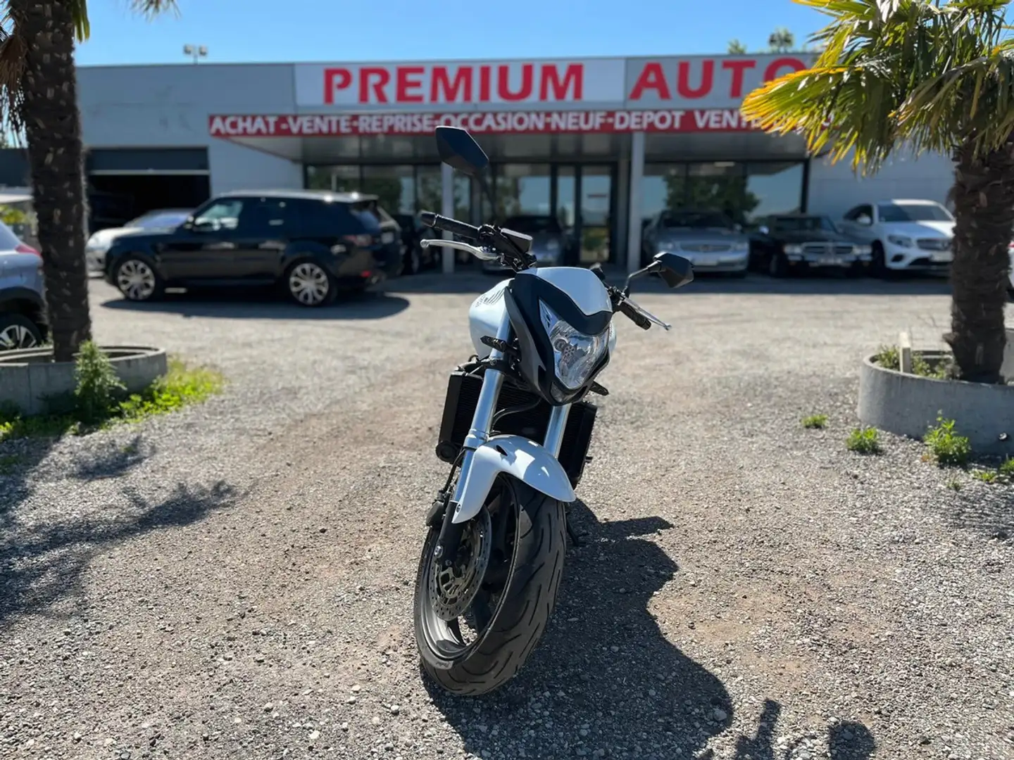 Honda Hornet 600F Blanc - 1