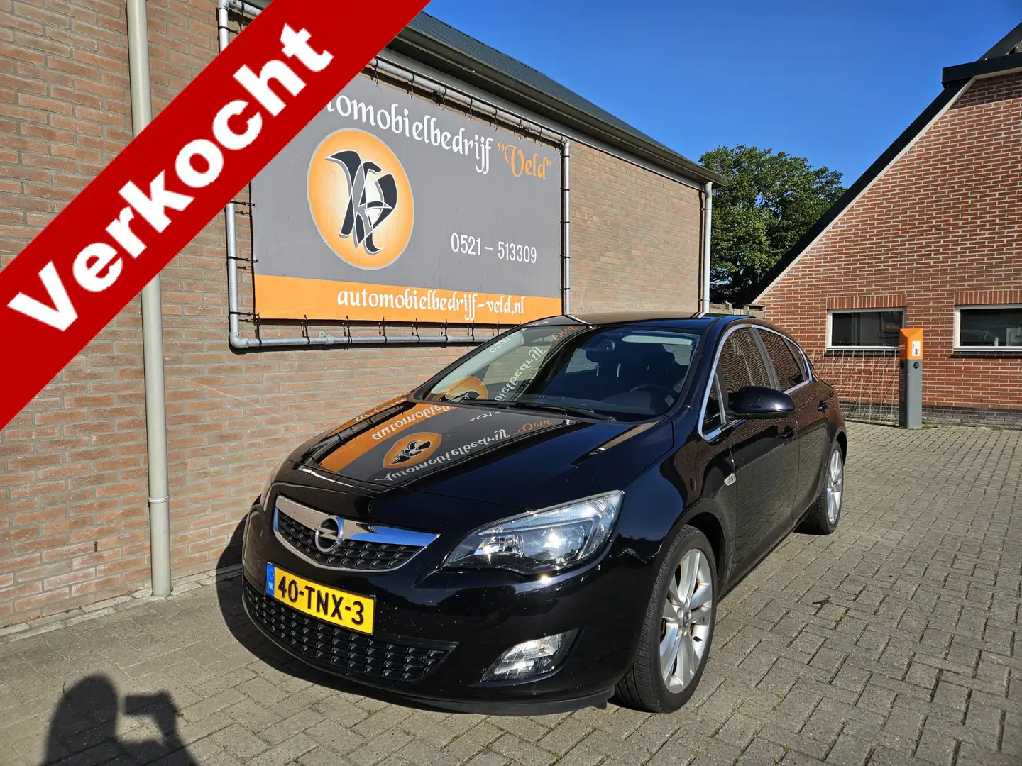 Opel Astra 1.4 Turbo Sport Noir - 1