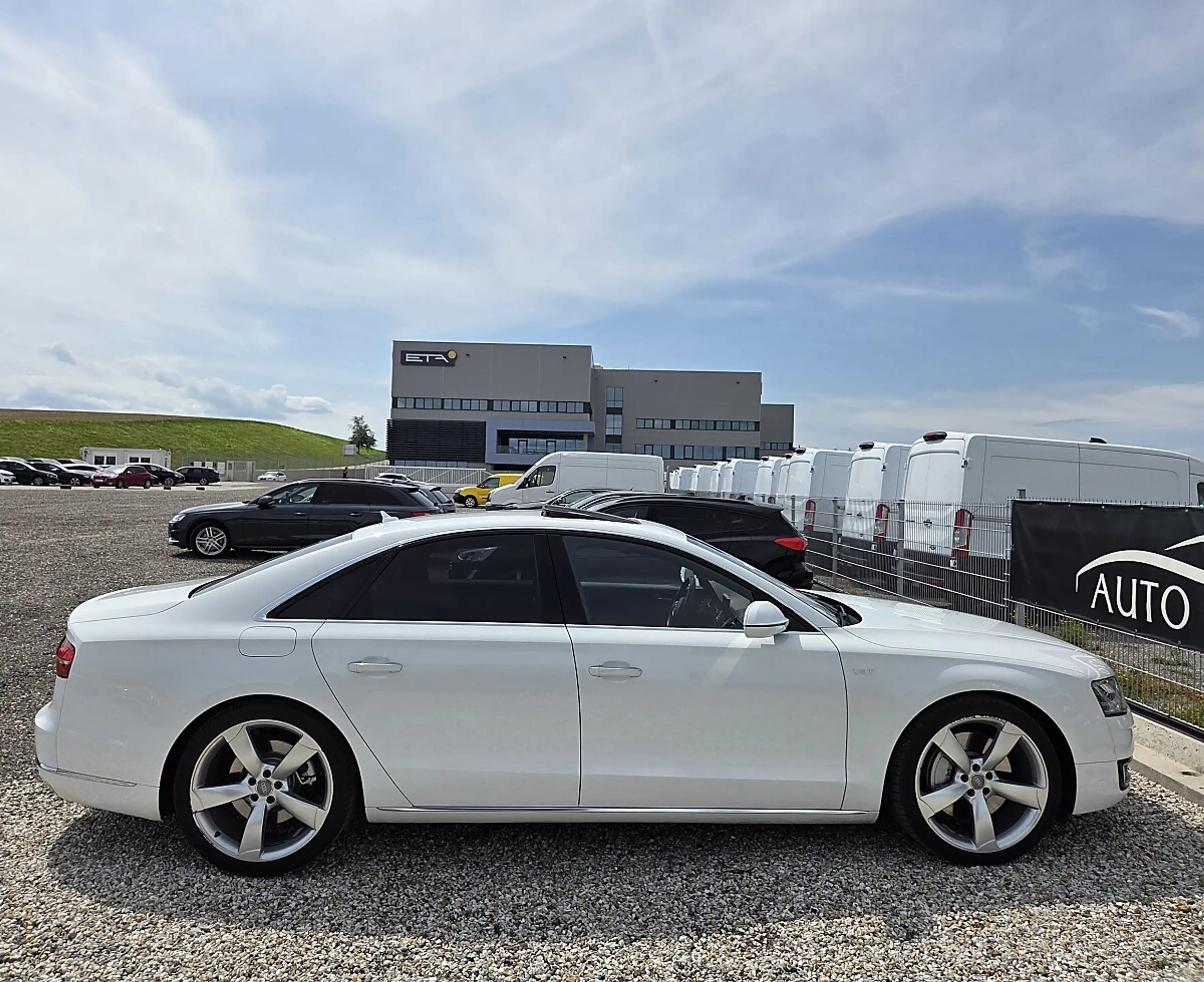 Audi A8 4,2 TDI quattro Tiptronic *Matrix* Solardach * ... — photo 10