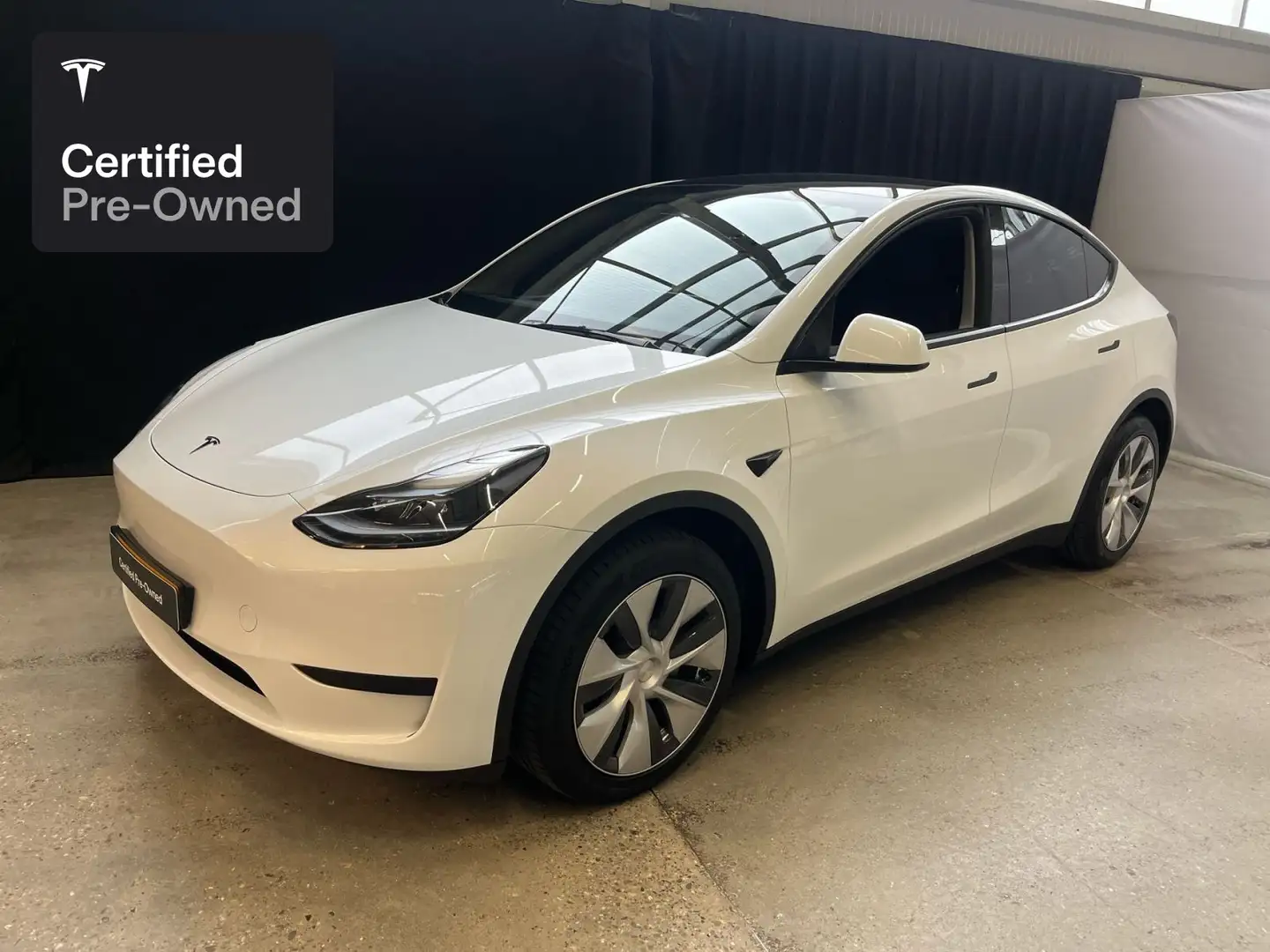 Tesla Model Y Rear-Wheel Drive "Certified Pre-Owned" Weiß - 1