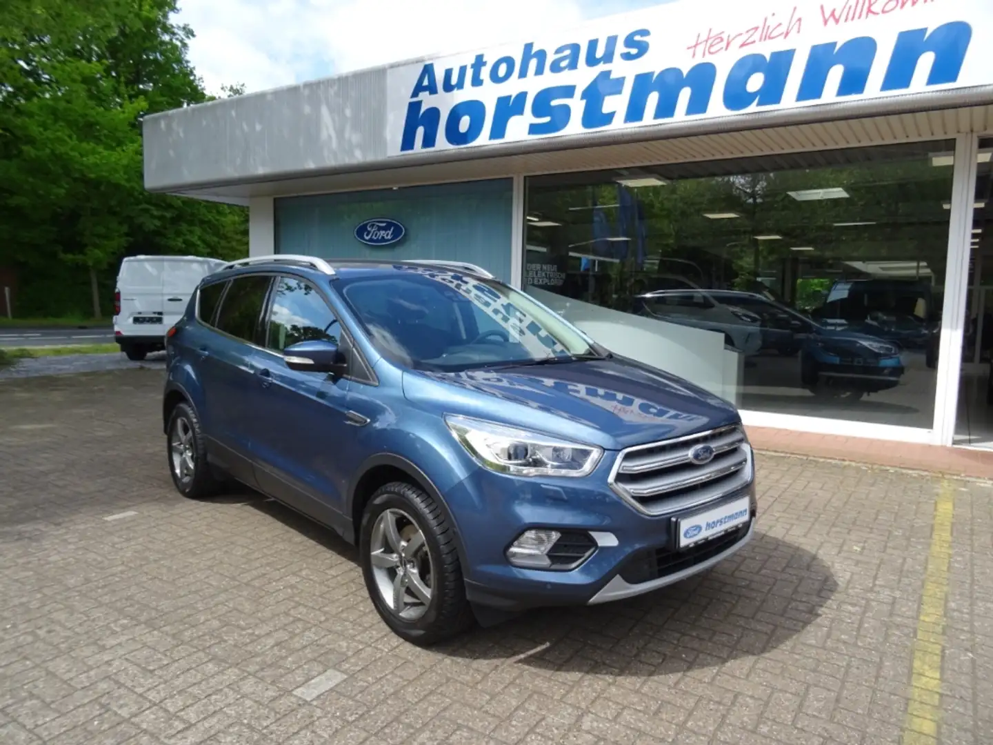 Ford Kuga TITANIUM ECOBOOST, AHK, BEH. WSS & SITZE, NAVI, LM Azul - 1