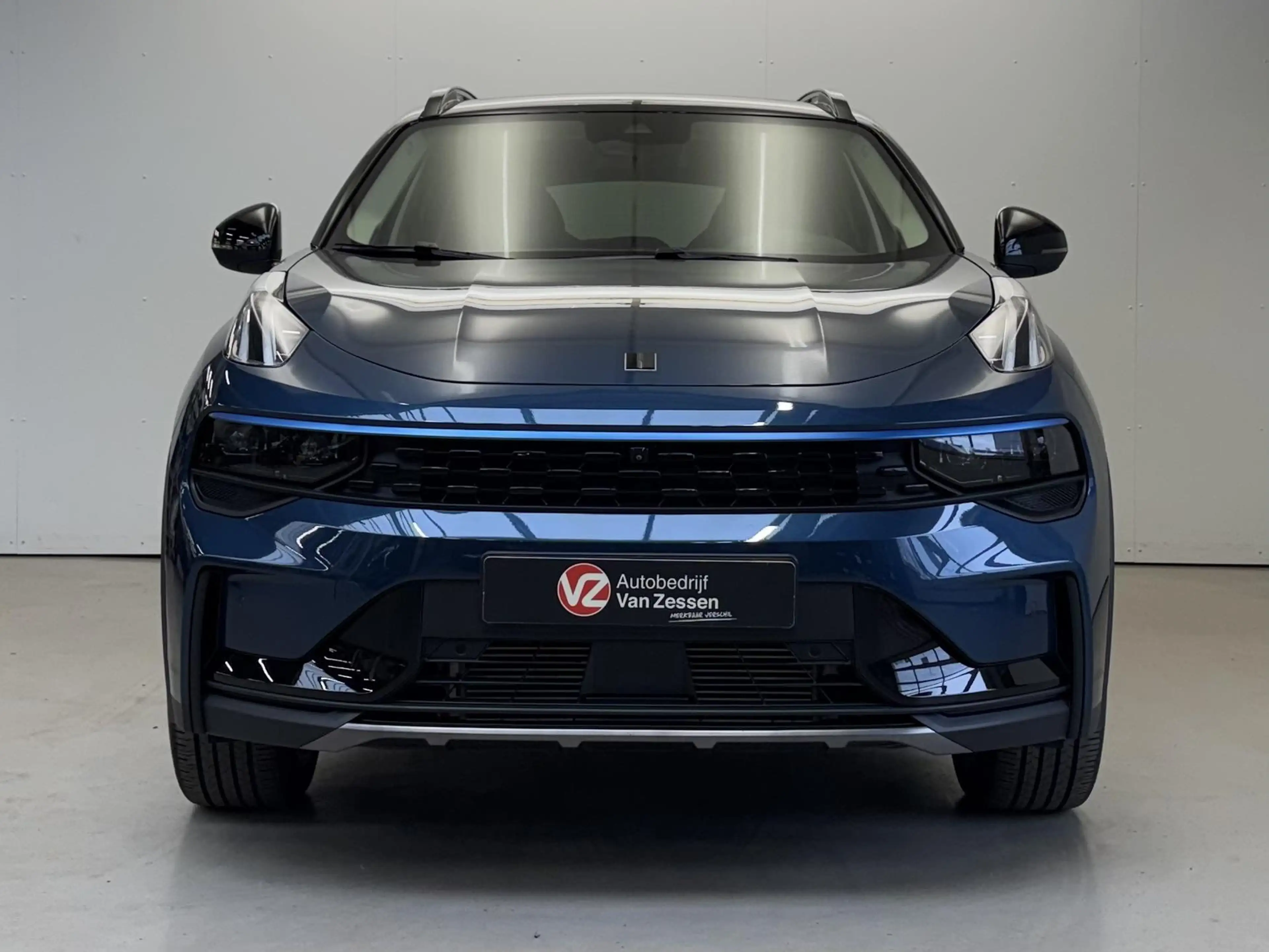 Lynk & Co 01 1.5 Panoramadak | ACC | Keyless | 360 camera | Rij — photo 2