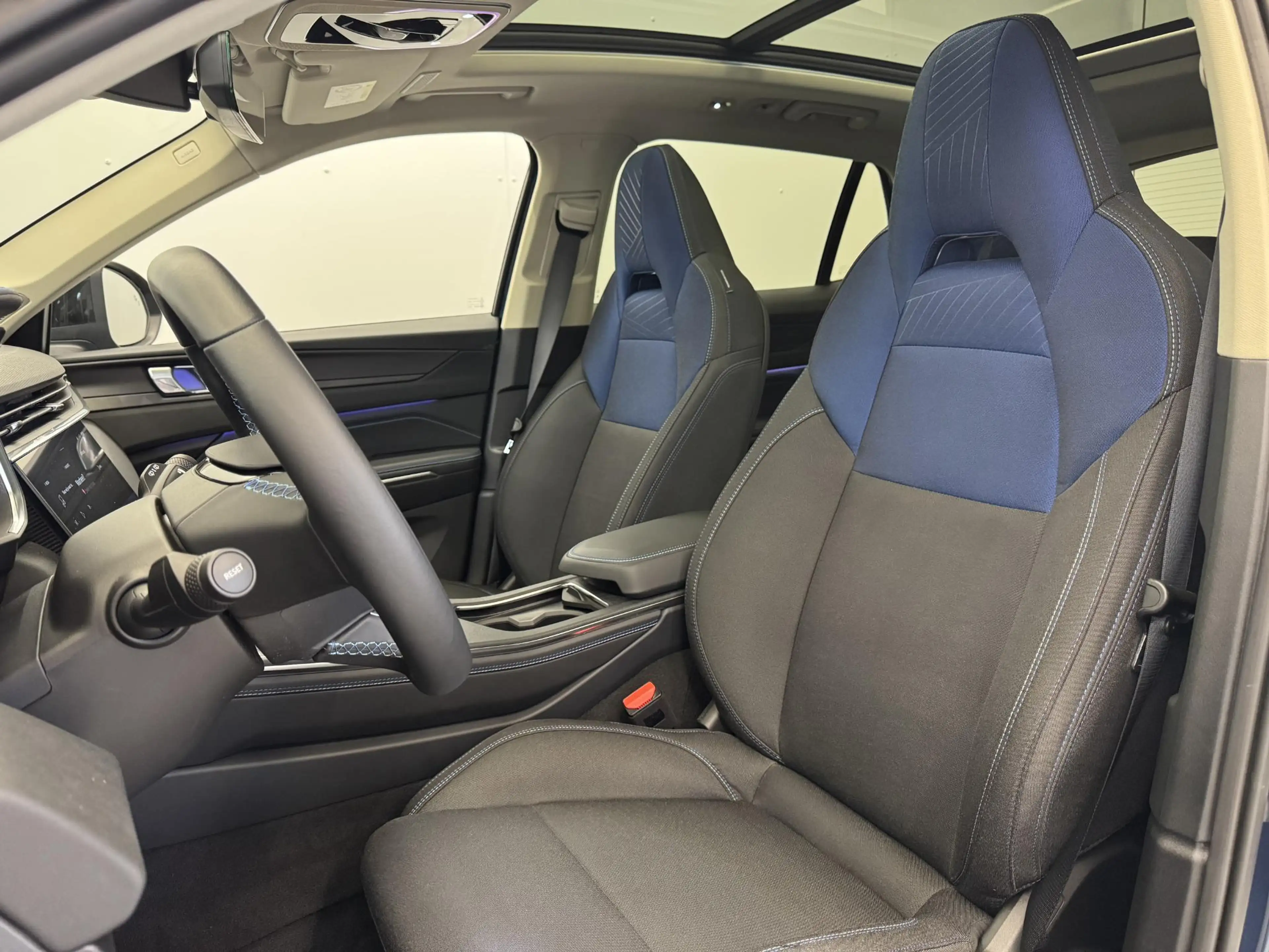 Lynk & Co 01 1.5 Panoramadak | ACC | Keyless | 360 camera | Rij — photo 10