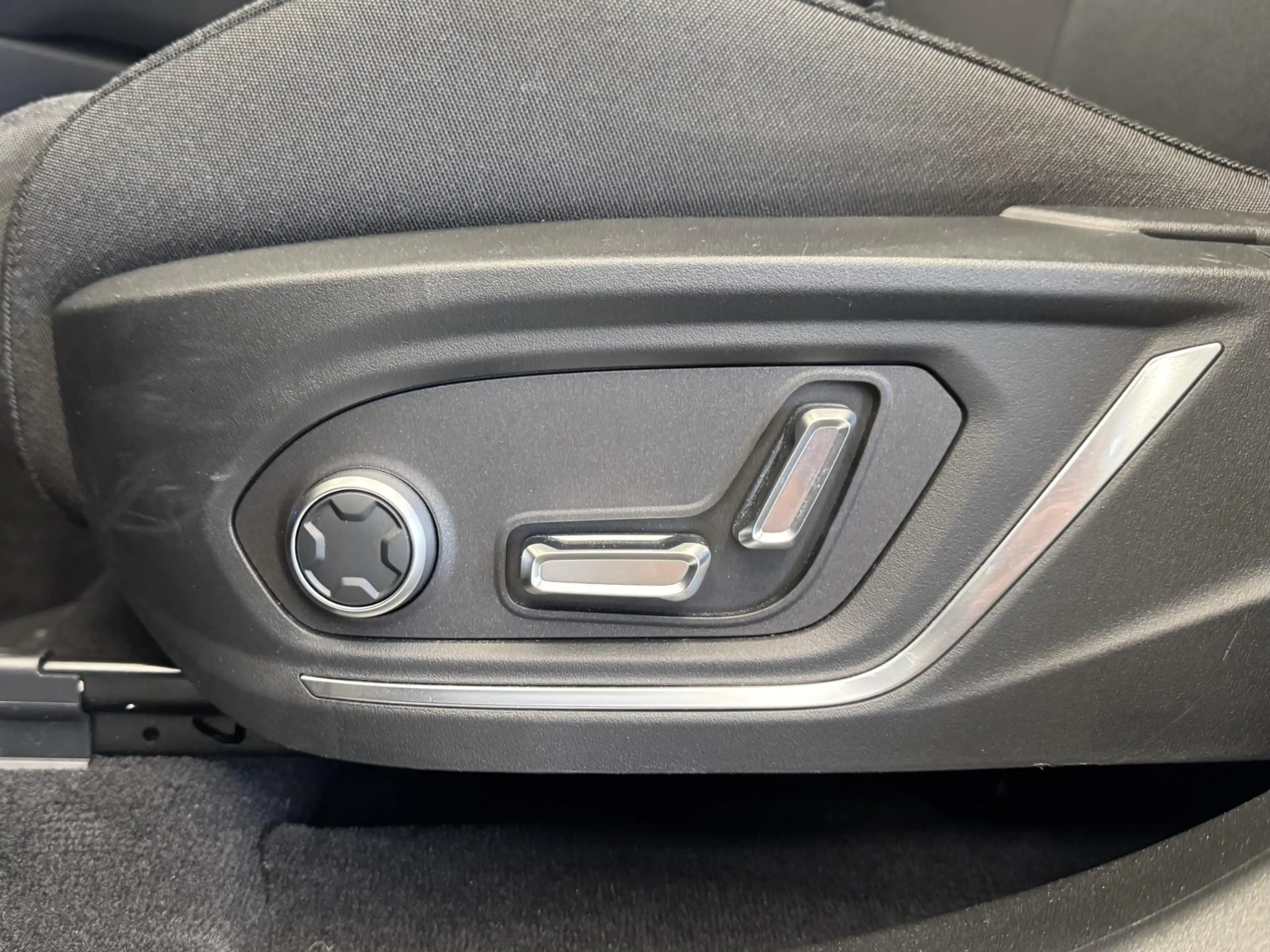 Lynk & Co 01 1.5 Panoramadak | ACC | Keyless | 360 camera | Rij — photo 12