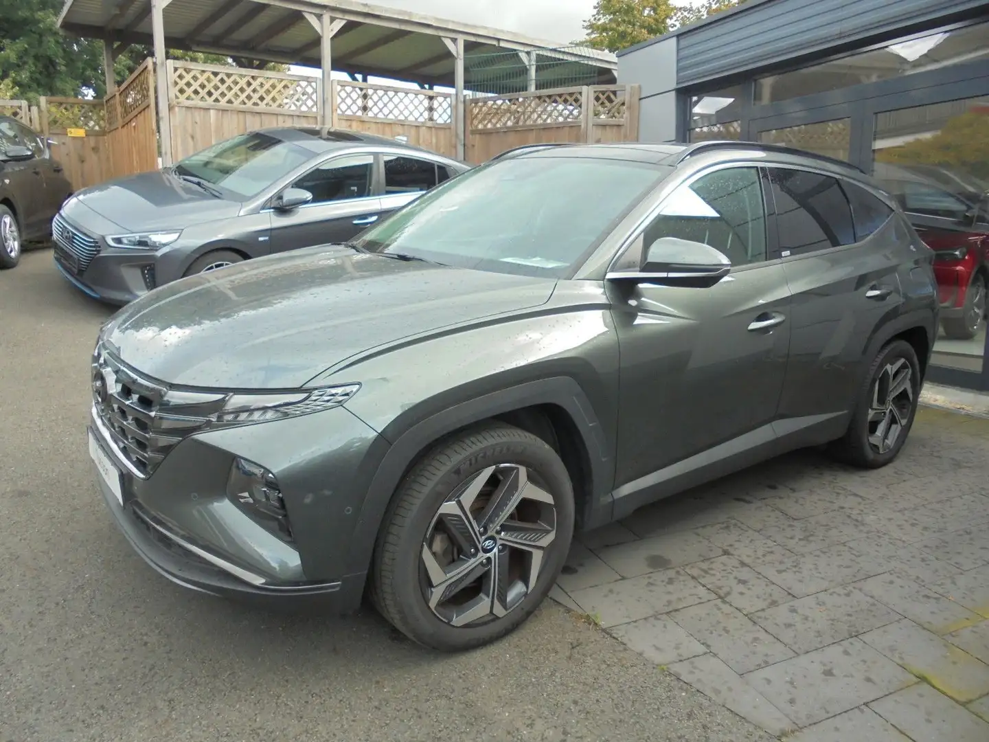 Hyundai TUCSON Prime Hybrid 4WD Panoramadach 360°Kamera Grau - 1