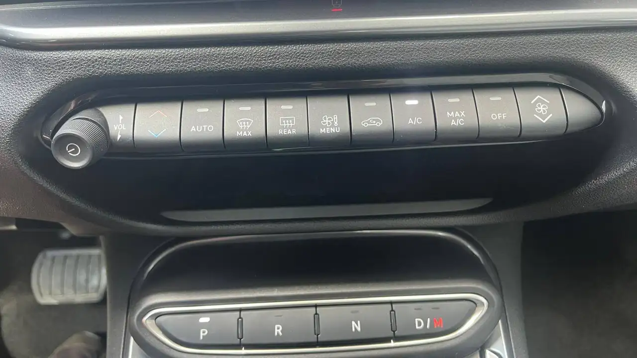 Fiat 600 1.2 Hybrid DCT La Prima ! Full option!, миниатюра 19