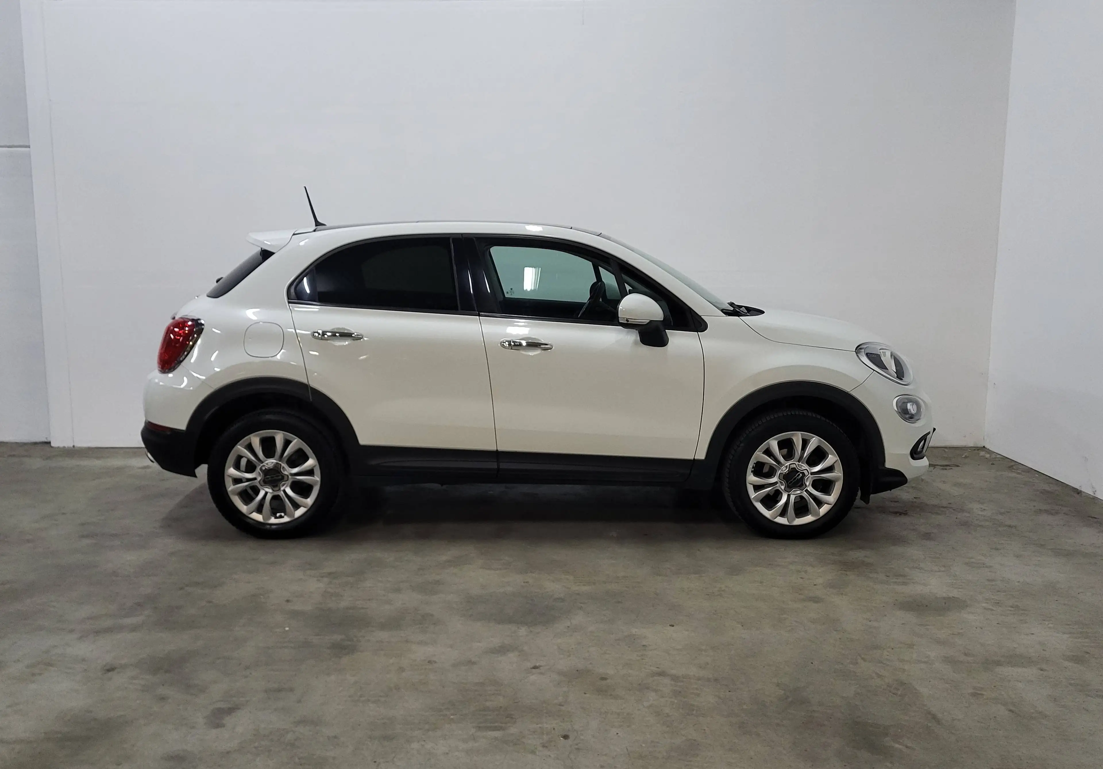 Fiat 500X 1.4 Multi DCT * AUT. * TOIT PANO. * GPS * RADAR ARR. * — photo 4