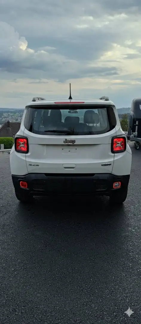Jeep Renegade Renegade 2,0 MultiJet II 120 Longitude AWD Longitude Weiß - 2