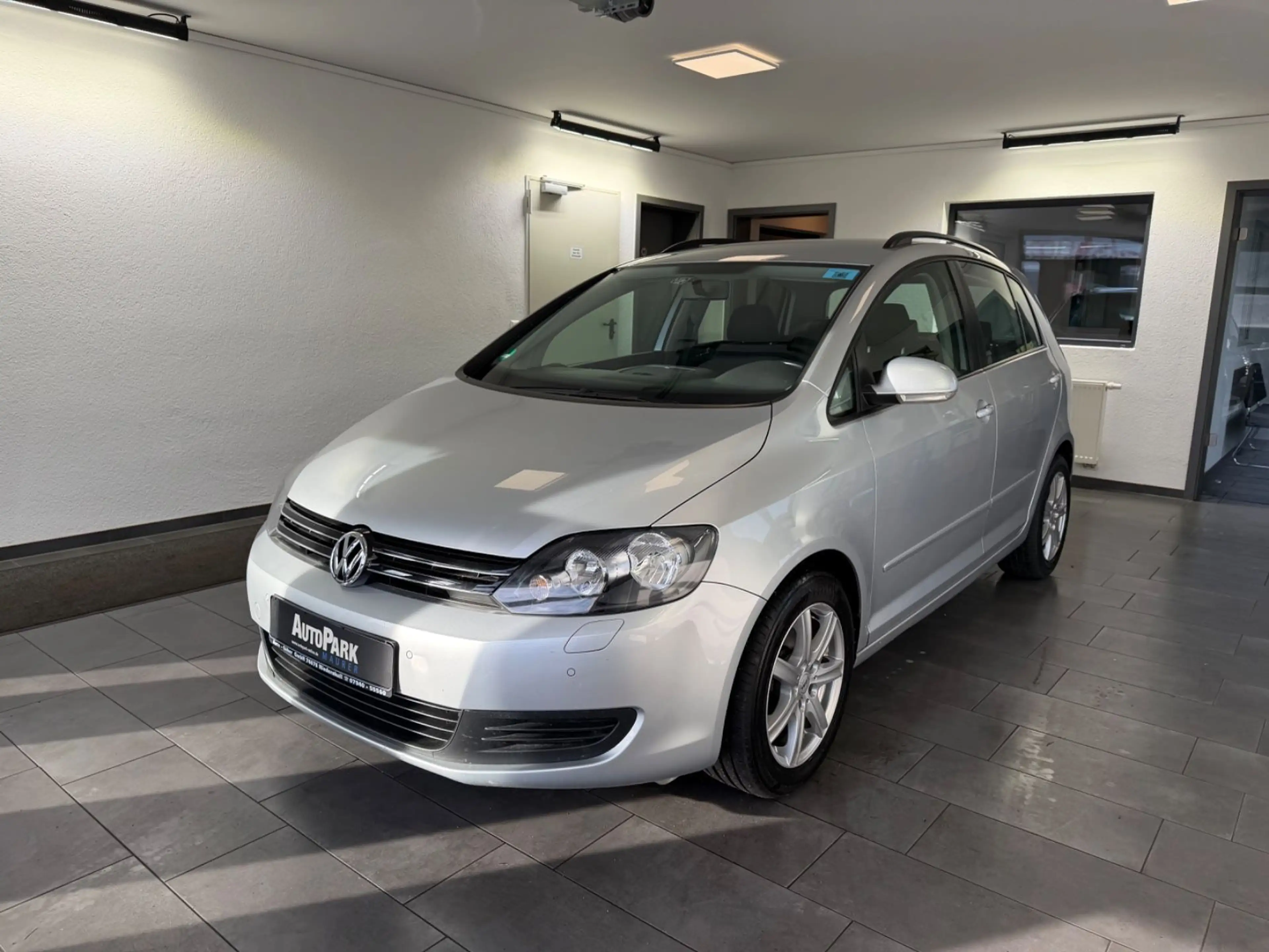 Volkswagen Golf Plus 1.4 TSI DSG | SHZ | PDC | Climatronic — photo 2