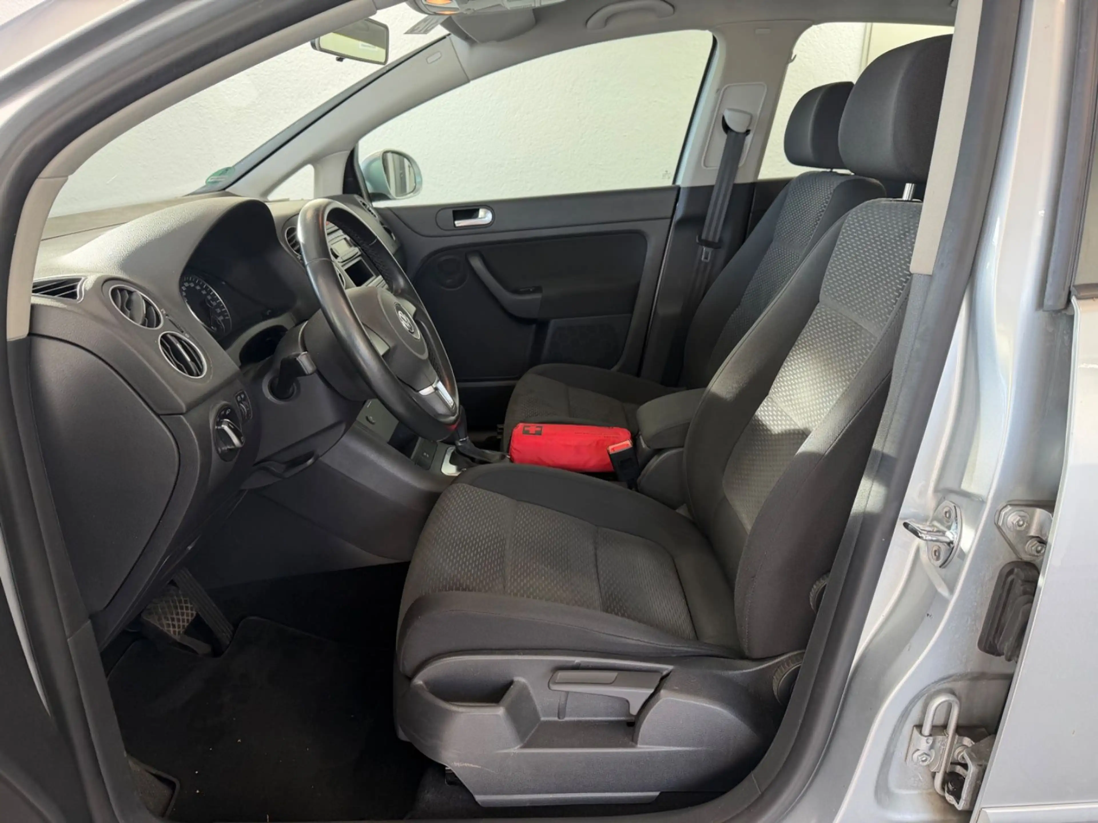 Volkswagen Golf Plus 1.4 TSI DSG | SHZ | PDC | Climatronic — photo 9