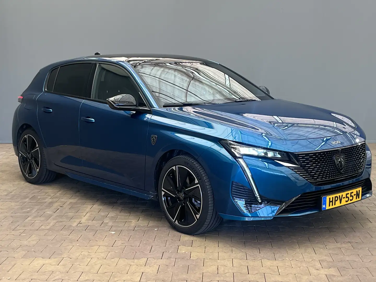 Peugeot 308 e-308 GT Avantage EV 54 kWh Warmtepomp | Panoramad Blauw - 2