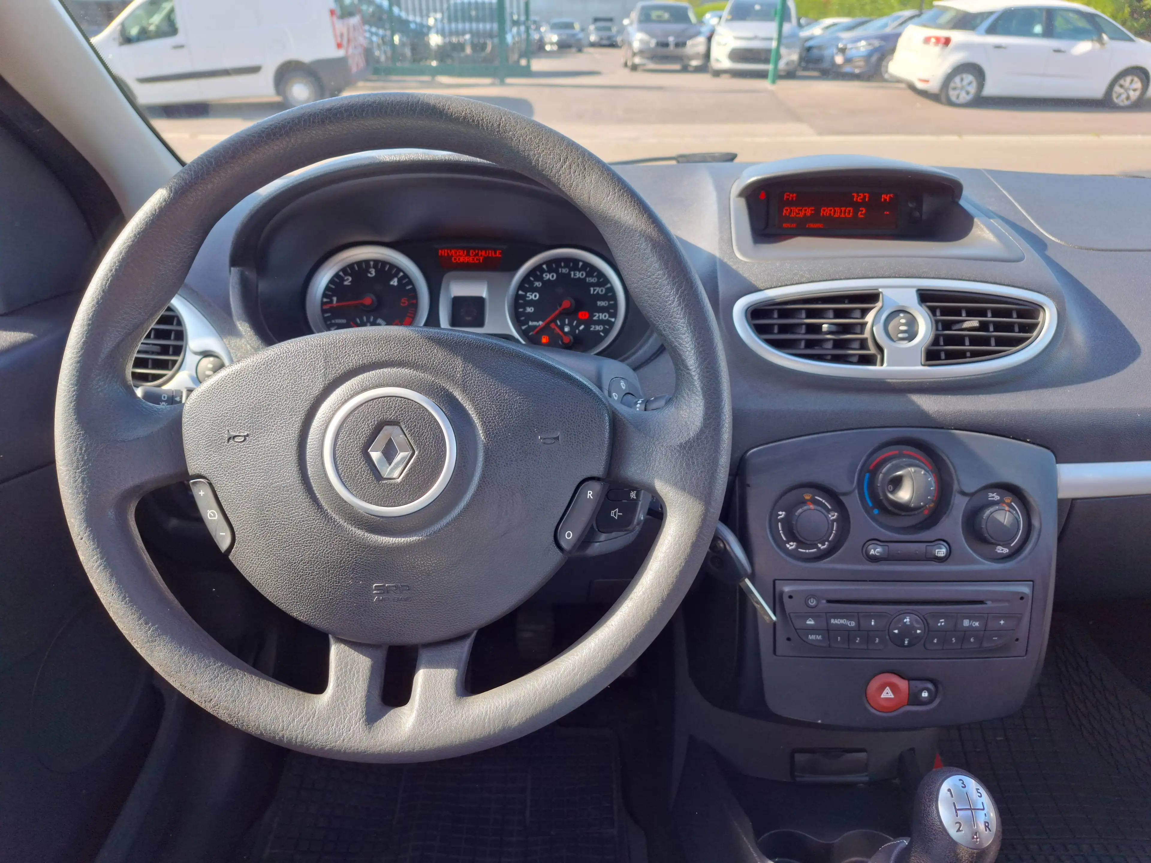 Renault Clio Clio 1.5 dCi Exception ECO FAP — photo 13