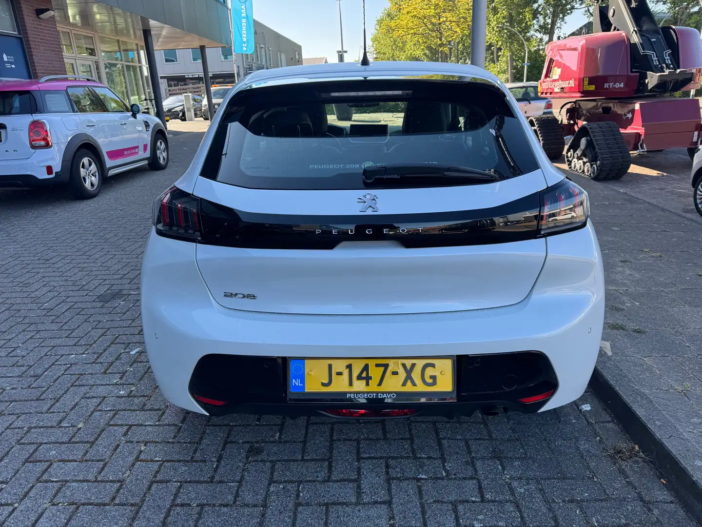 Peugeot 208 208 1.2 PureTech Allure Wit - 1