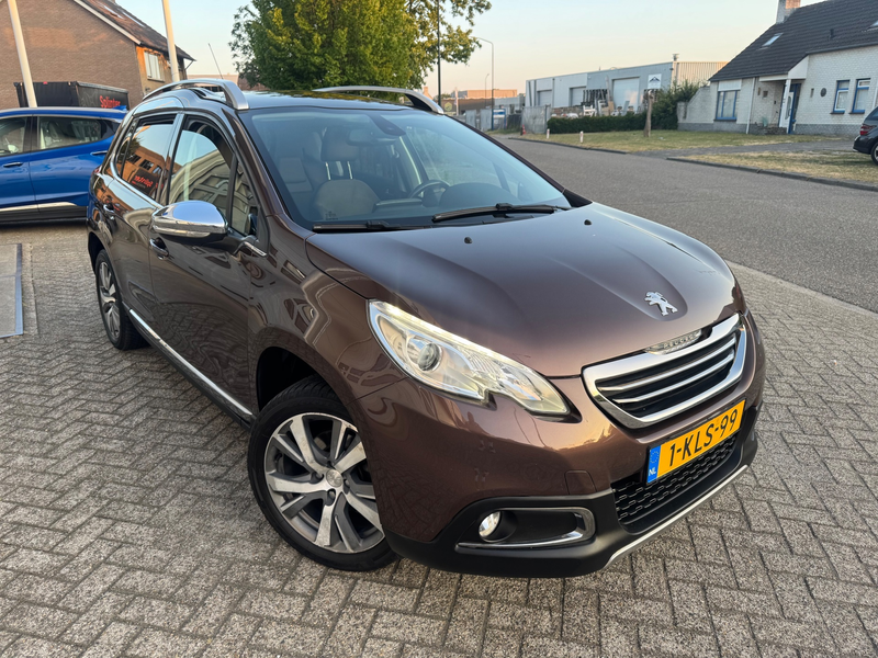 Peugeot 2008 1.6 VTi Féline Panodak,Trkhaak, Alcantara — photo 2