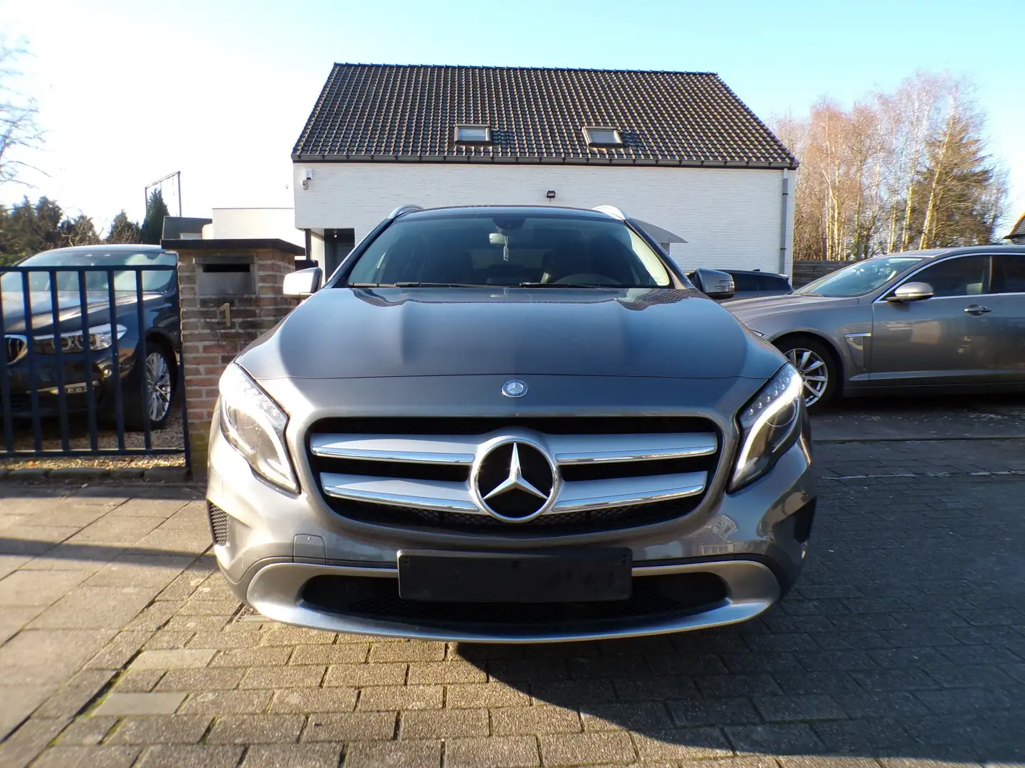 Mercedes-Benz GLA 200 130.000km Euro 6b In goede staat met garantie!!!! Grey - 1