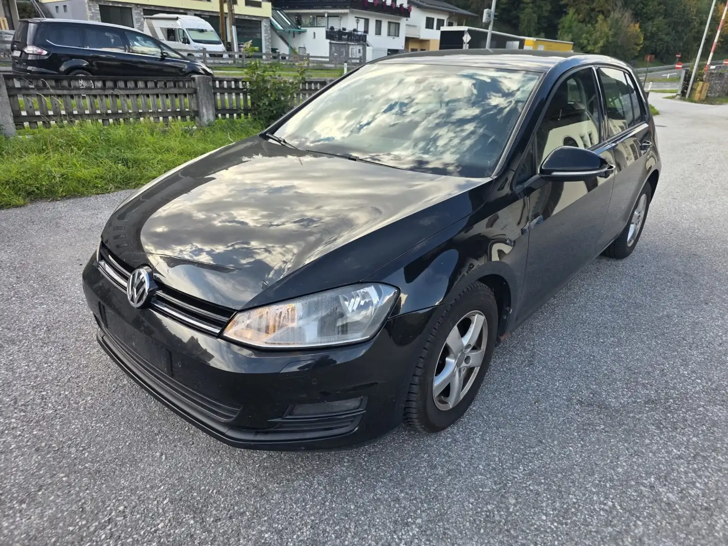 Volkswagen Golf Comfortline BMT Schwarz - 1