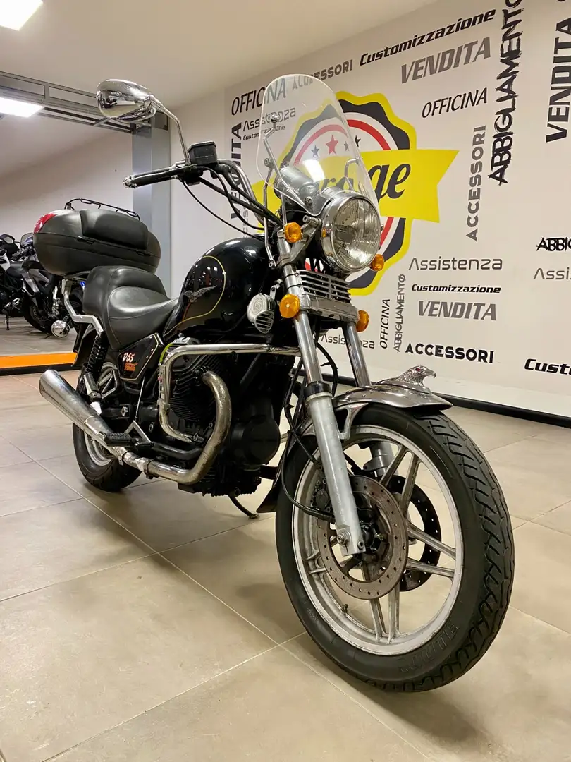 Moto Guzzi V 65 Nero - 2