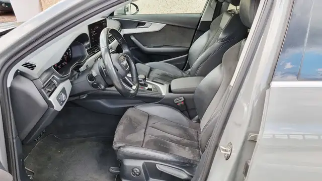 Audi A4 view 5