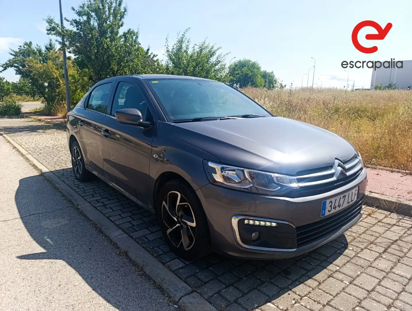 Citroen C-Elysée BlueHDi 75KW (100CV) Shine Gris - 2